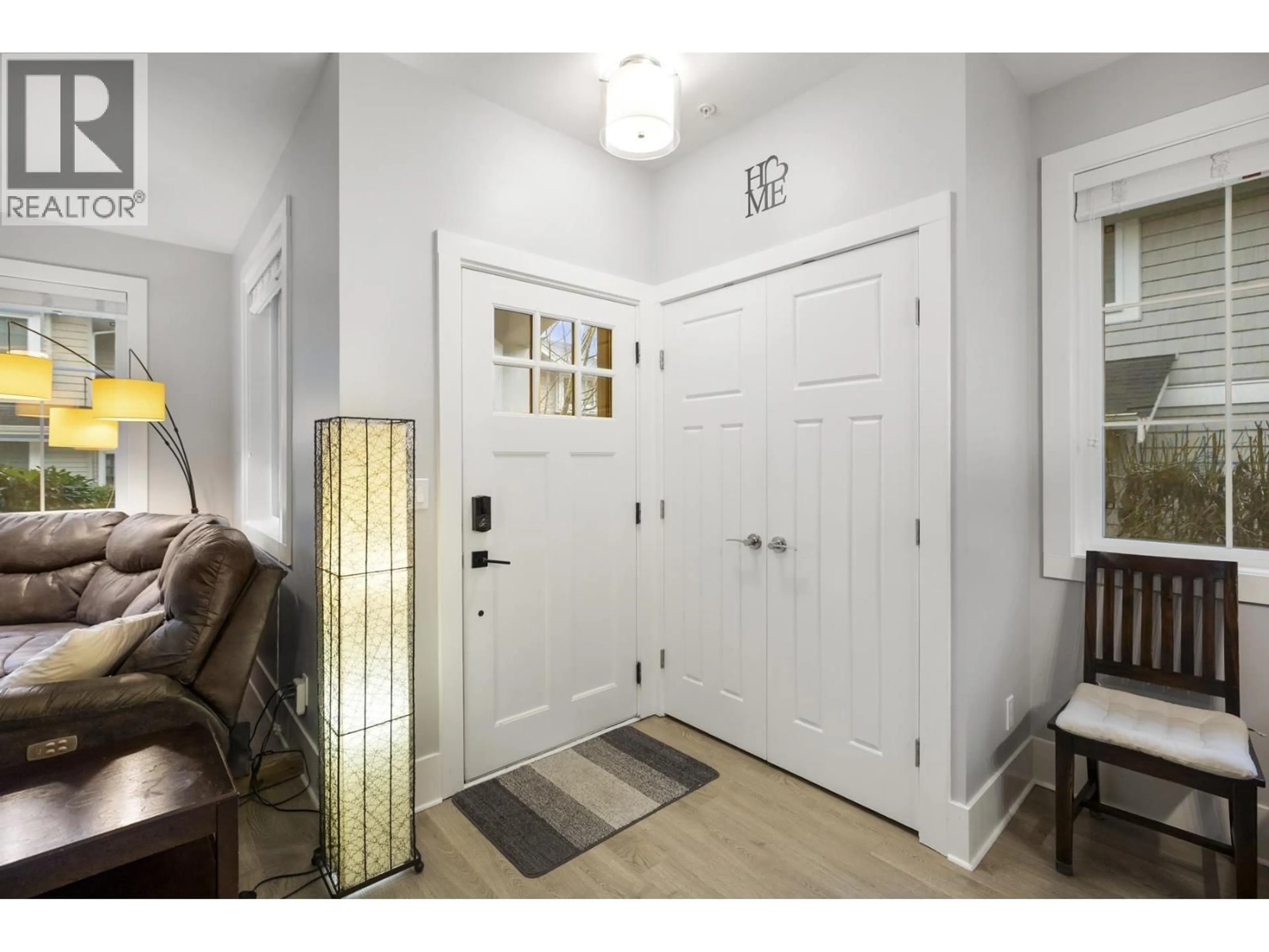 Indoor entryway for 94 - 12161 237 STREET, Maple Ridge British Columbia V4R0E7