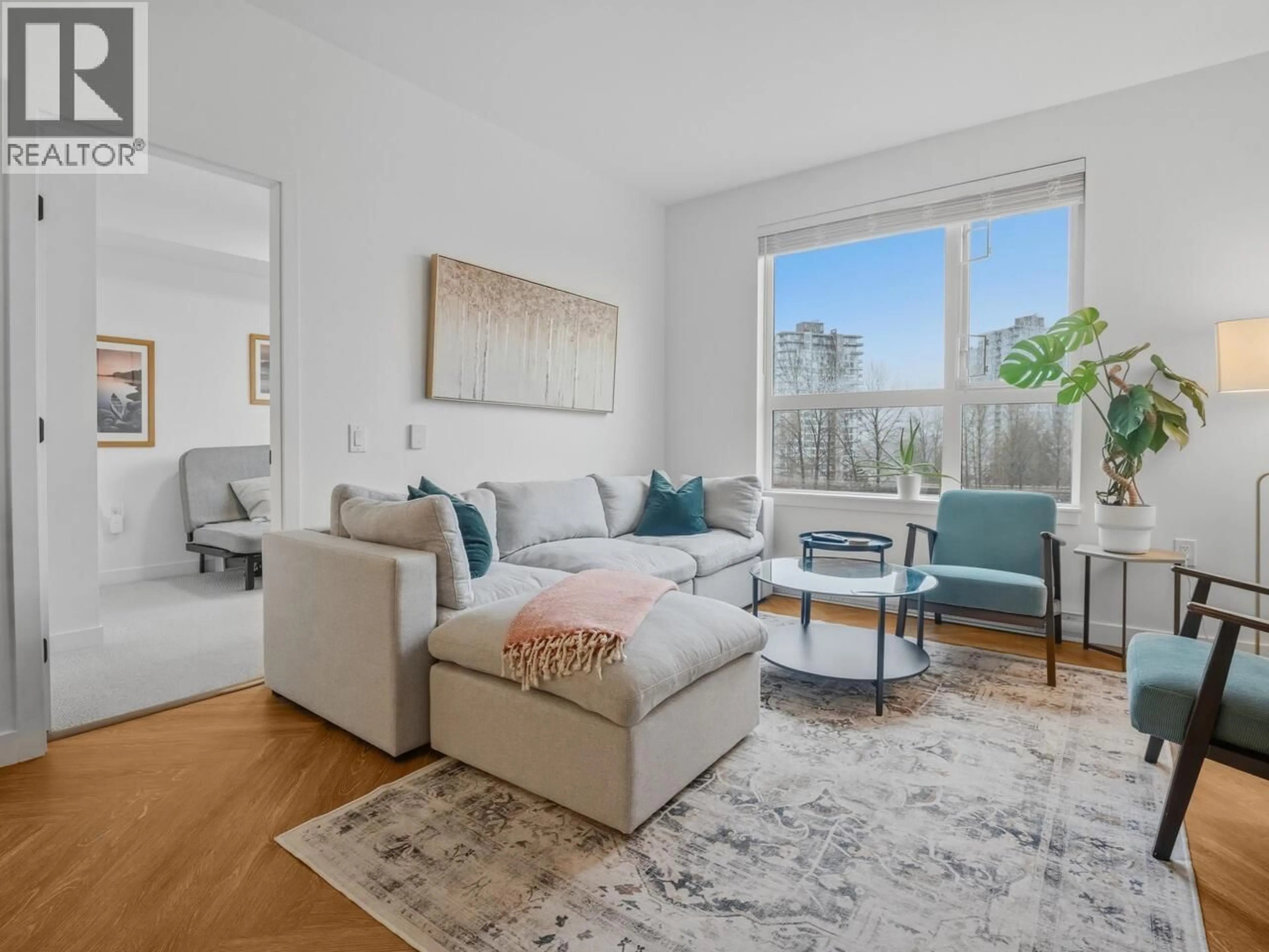 Living room with furniture, unknown for 514 - 3229 ST. JOHNS STREET, Port Moody British Columbia V3H0M4