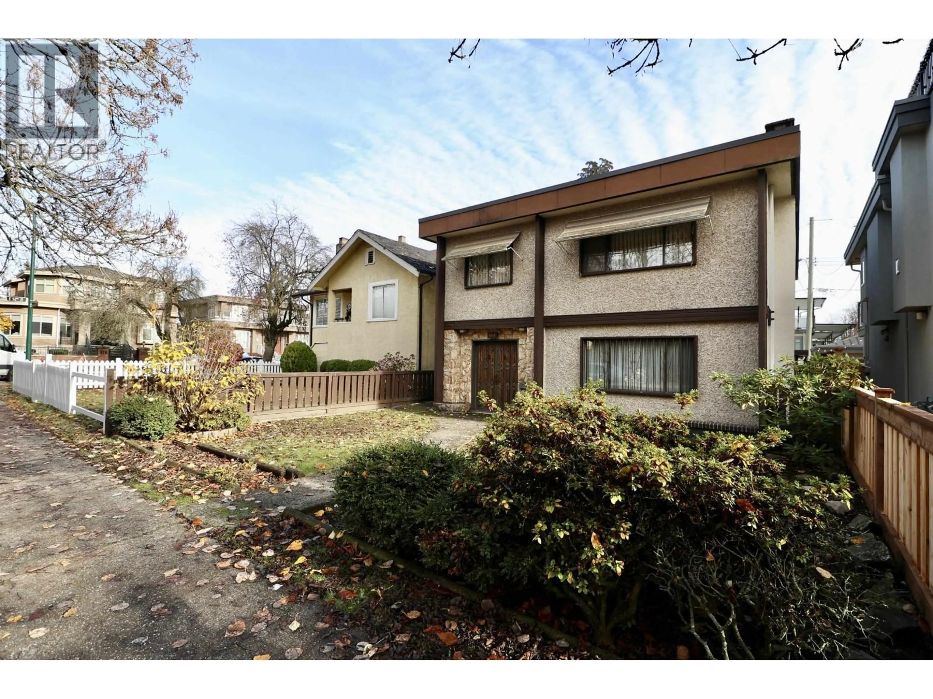 Unknown for 6816 ONTARIO STREET, Vancouver British Columbia V5X3B3