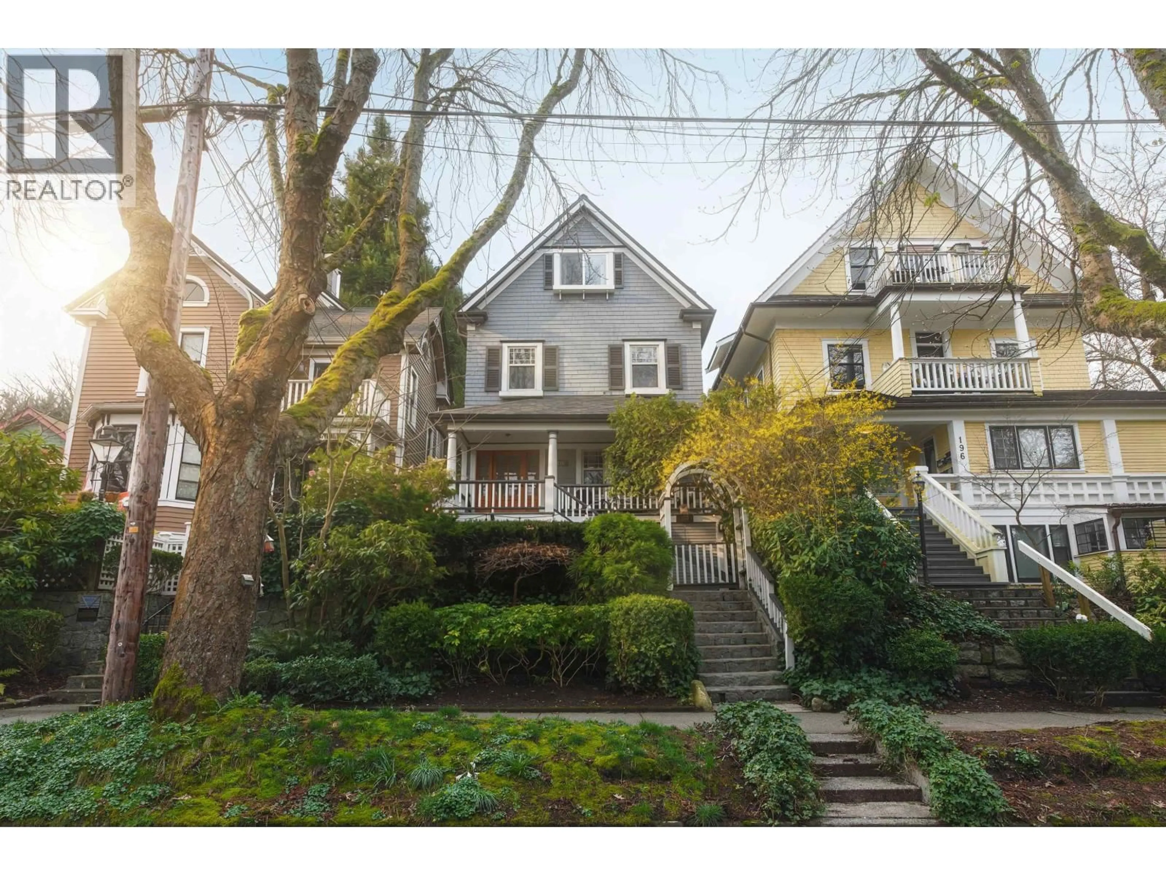 Unknown for 170 10TH AVENUE, Vancouver British Columbia V5Y1R8