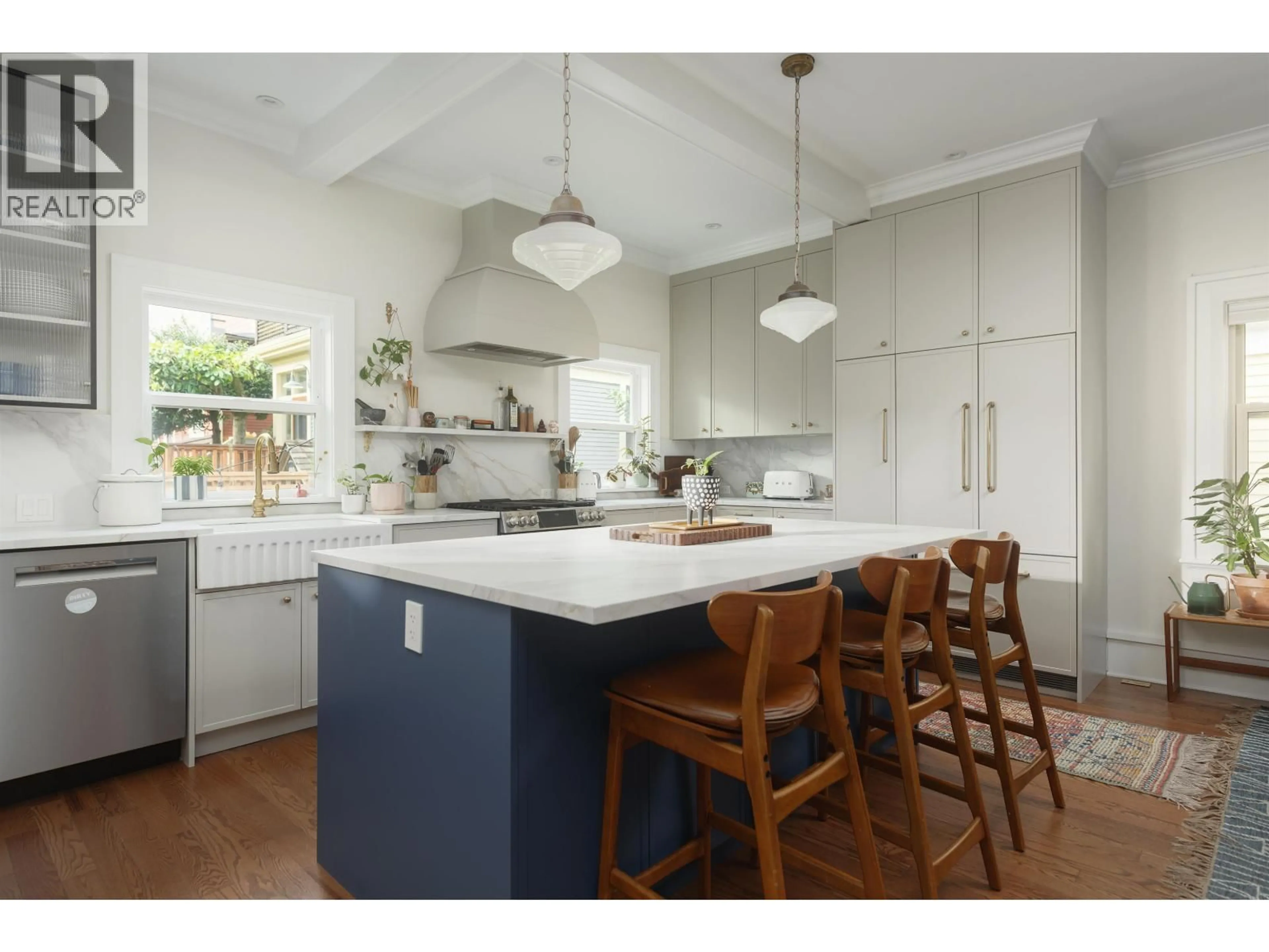 Open concept kitchen, unknown for 170 10TH AVENUE, Vancouver British Columbia V5Y1R8