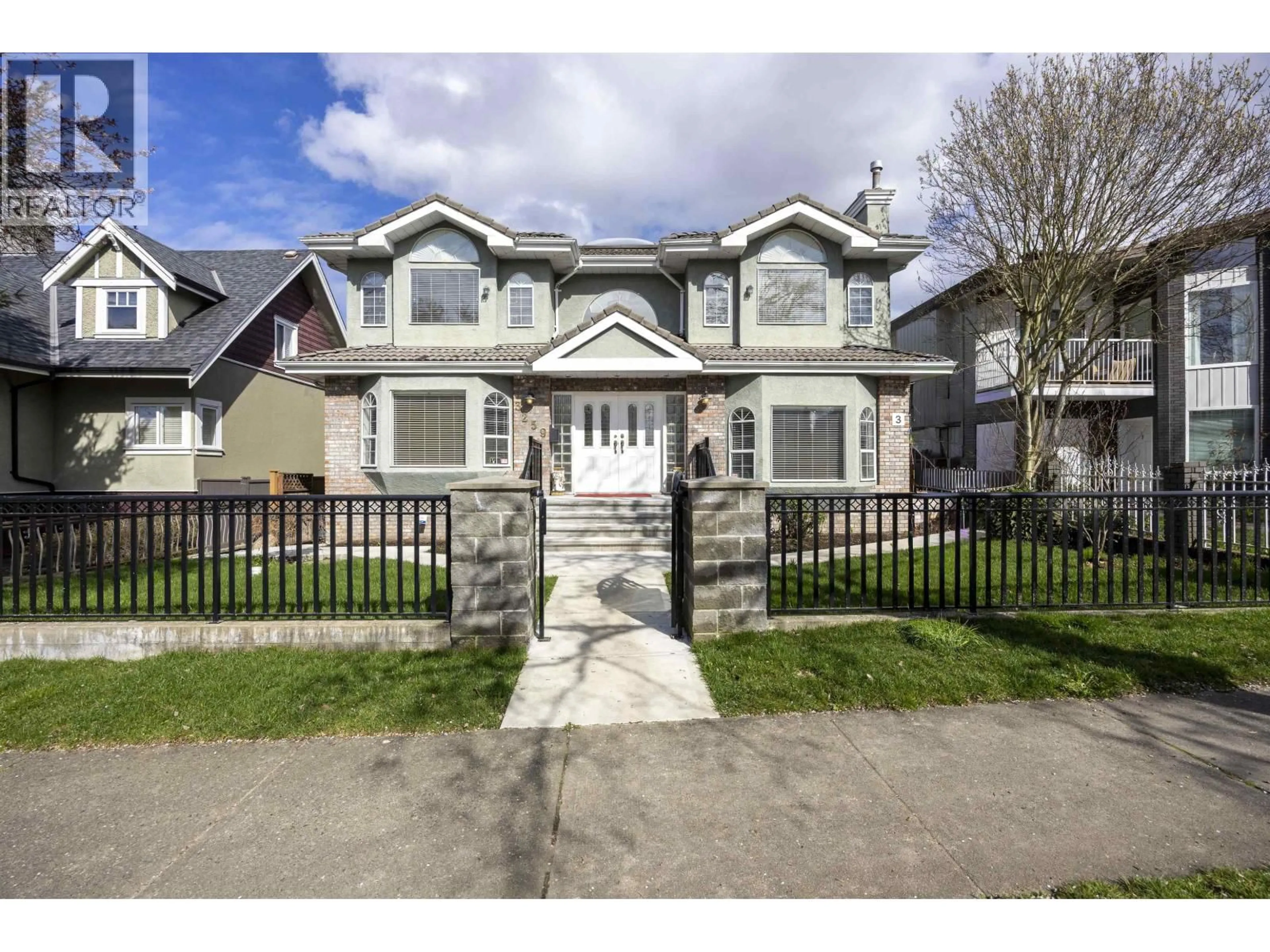 Home with vinyl exterior material, street for 3259 46TH AVENUE, Vancouver British Columbia V5S1B2