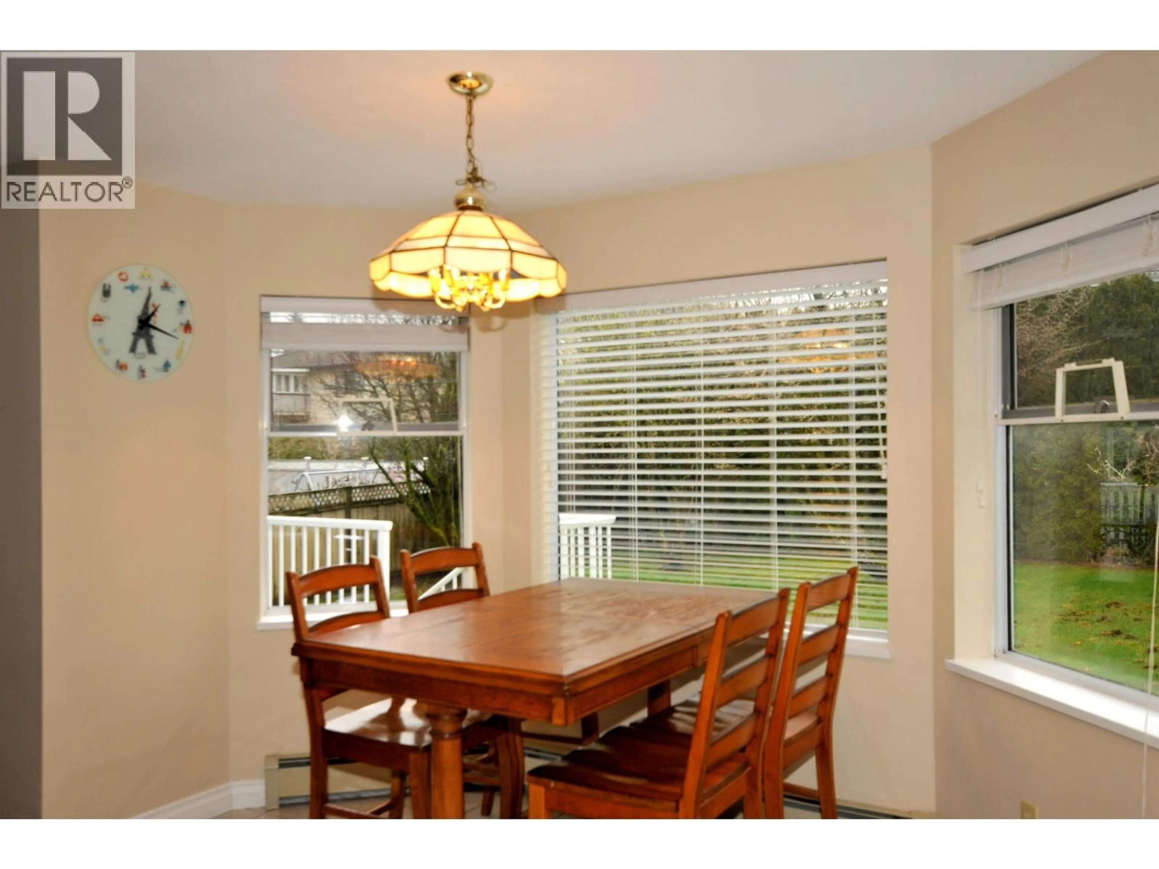 Dining room, unknown for 6823 GRANT PLACE, Burnaby British Columbia V5B4X4