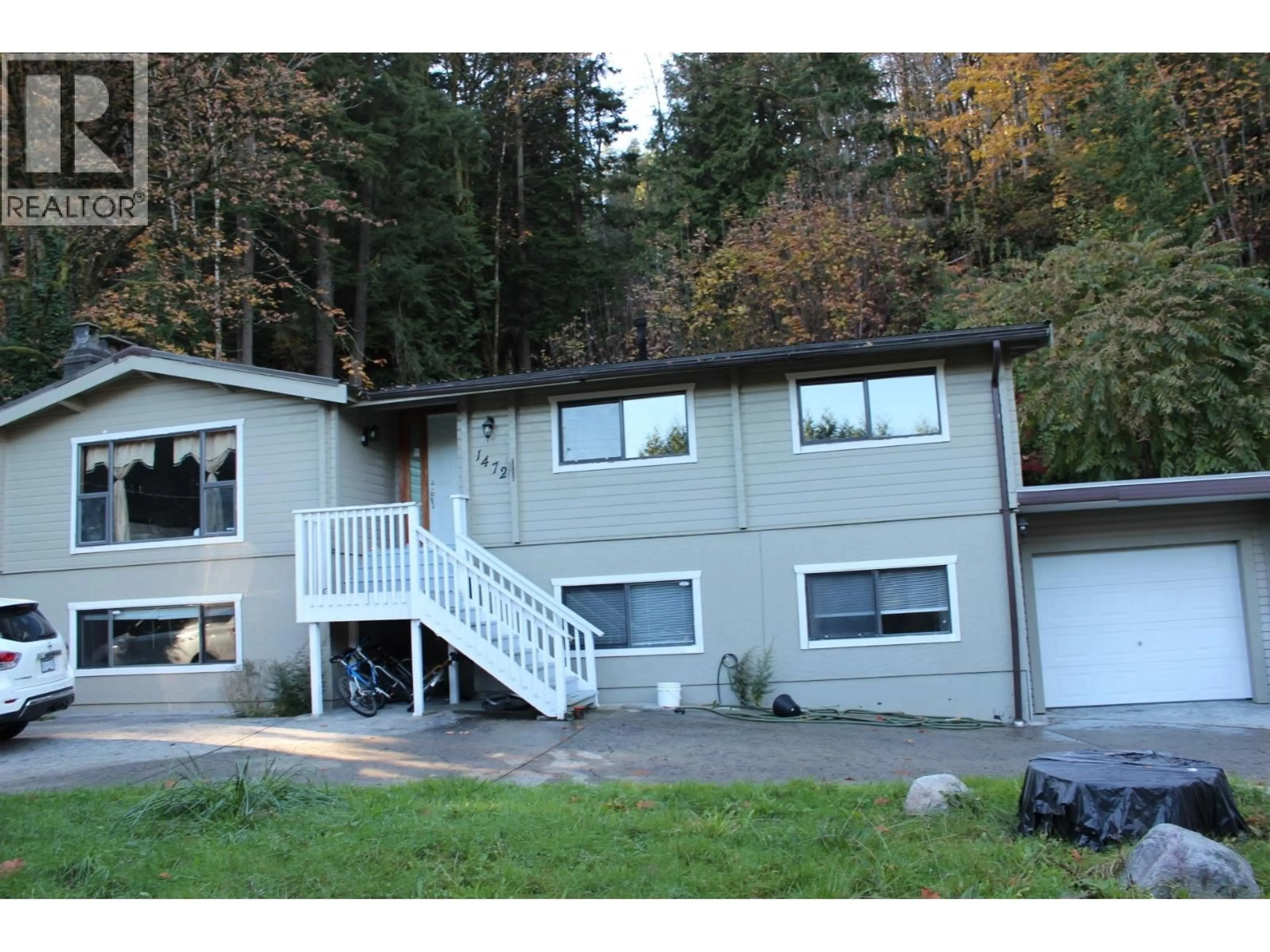 Home with vinyl exterior material, unknown for 1472 PIPELINE ROAD, Coquitlam British Columbia V3E2X1