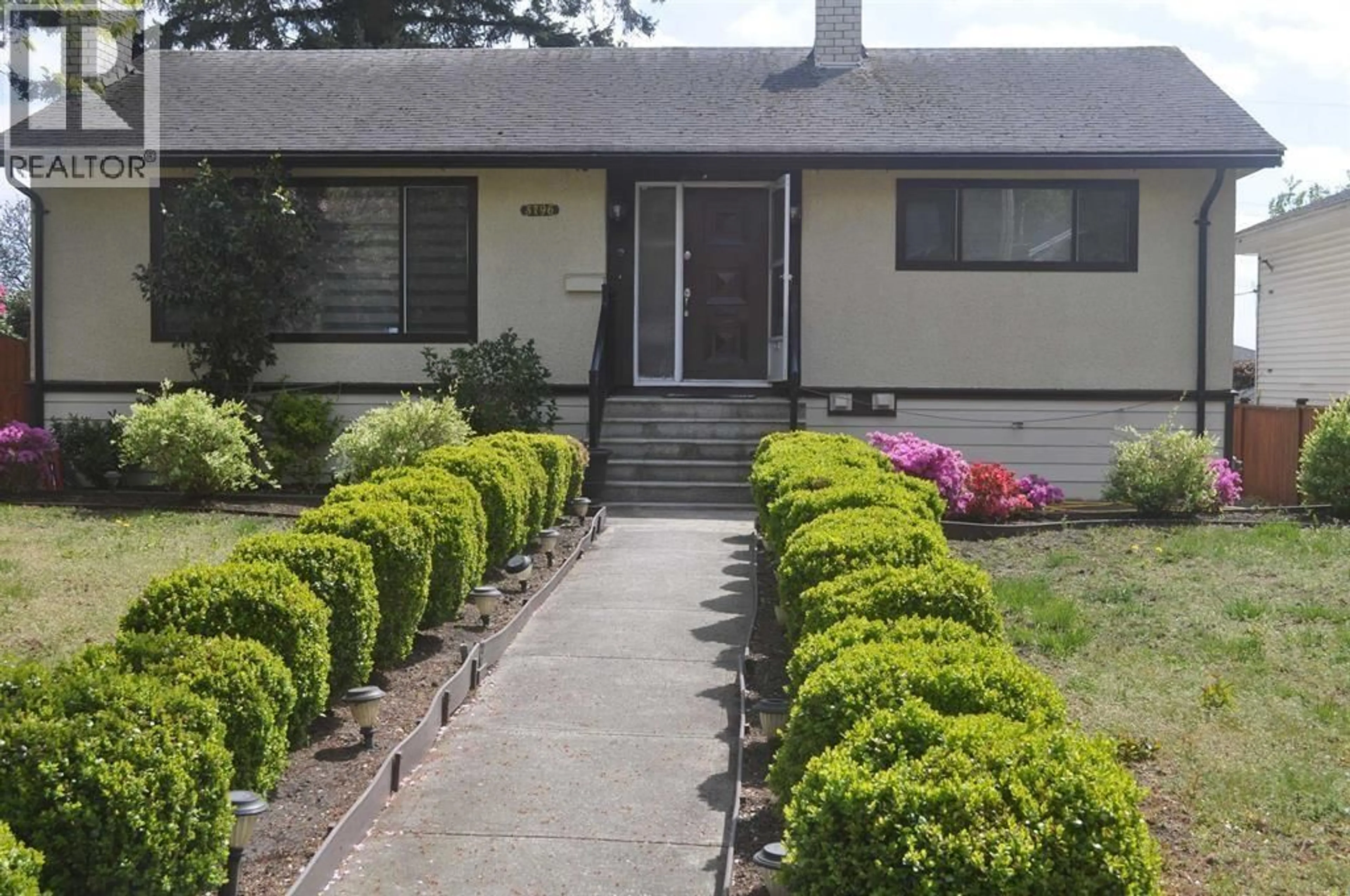 Unknown for 3796 PETER STREET, Burnaby British Columbia V5J1N4