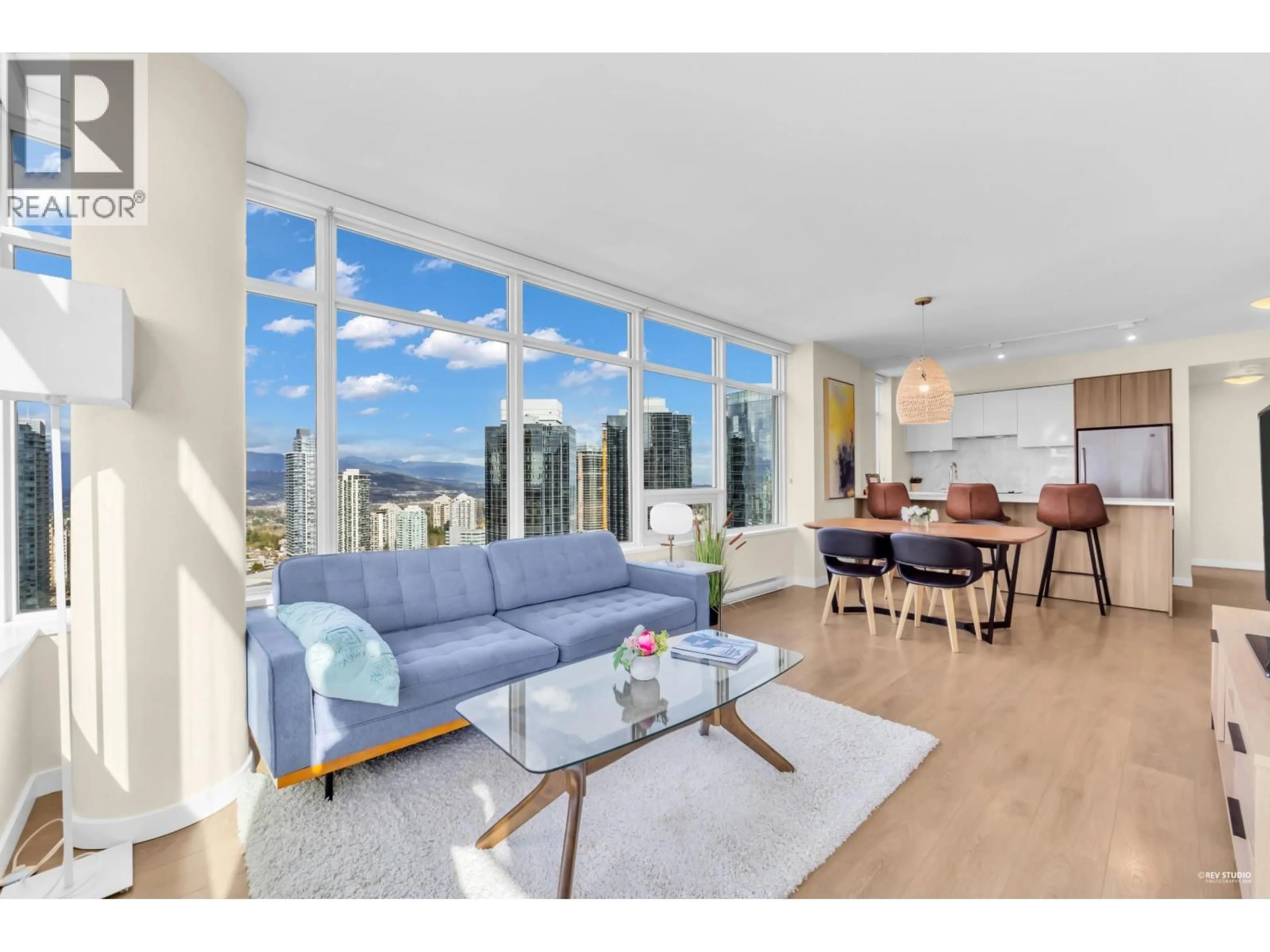 Living room with furniture, unknown for 2909 - 6461 TELFORD AVENUE, Burnaby British Columbia V5H0B7