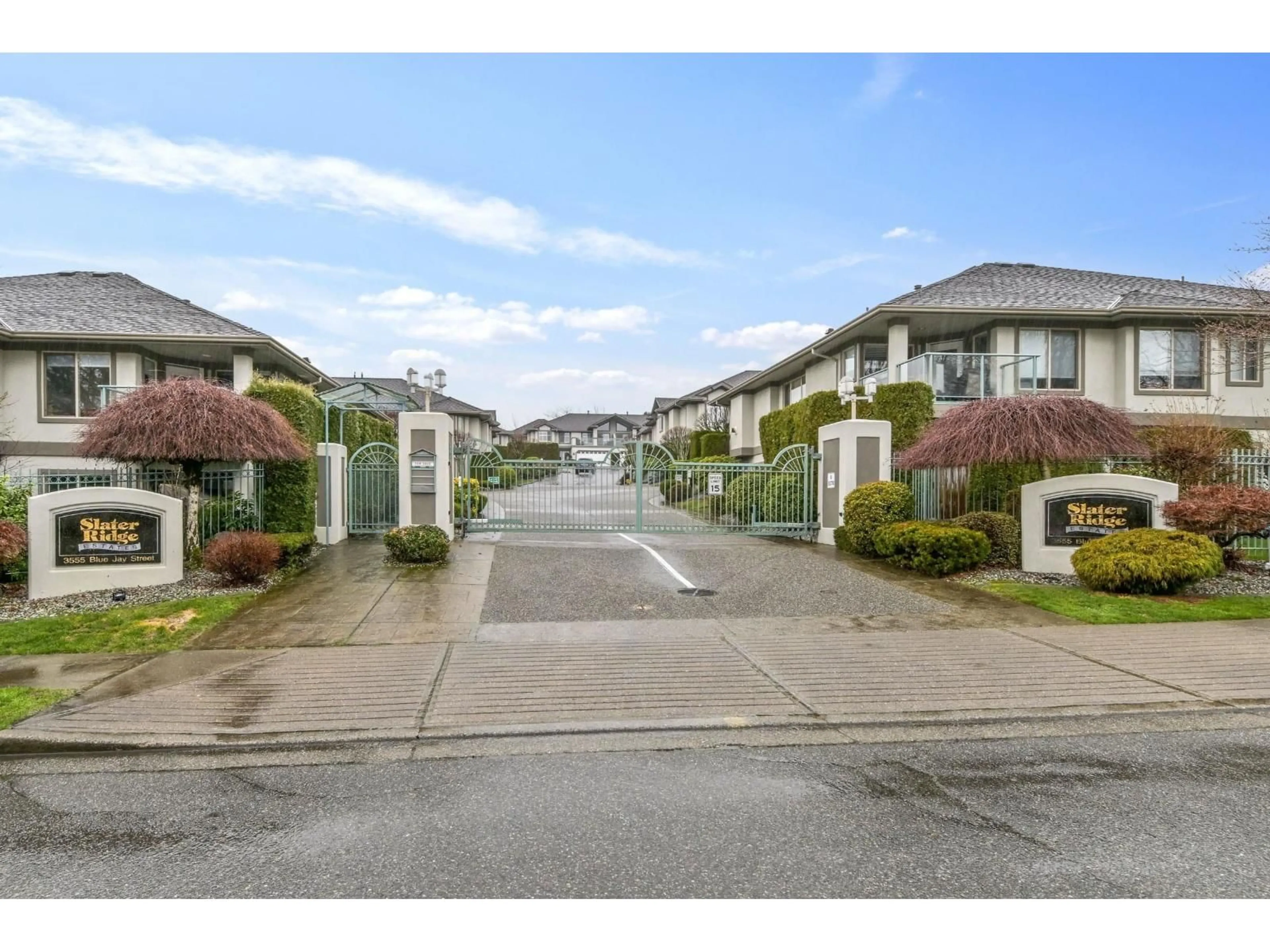 A pic from outside/outdoor area/front of a property/back of a property/a pic from drone, street for 21 - 3555 BLUE JAY STREET, Abbotsford British Columbia V2T6N7