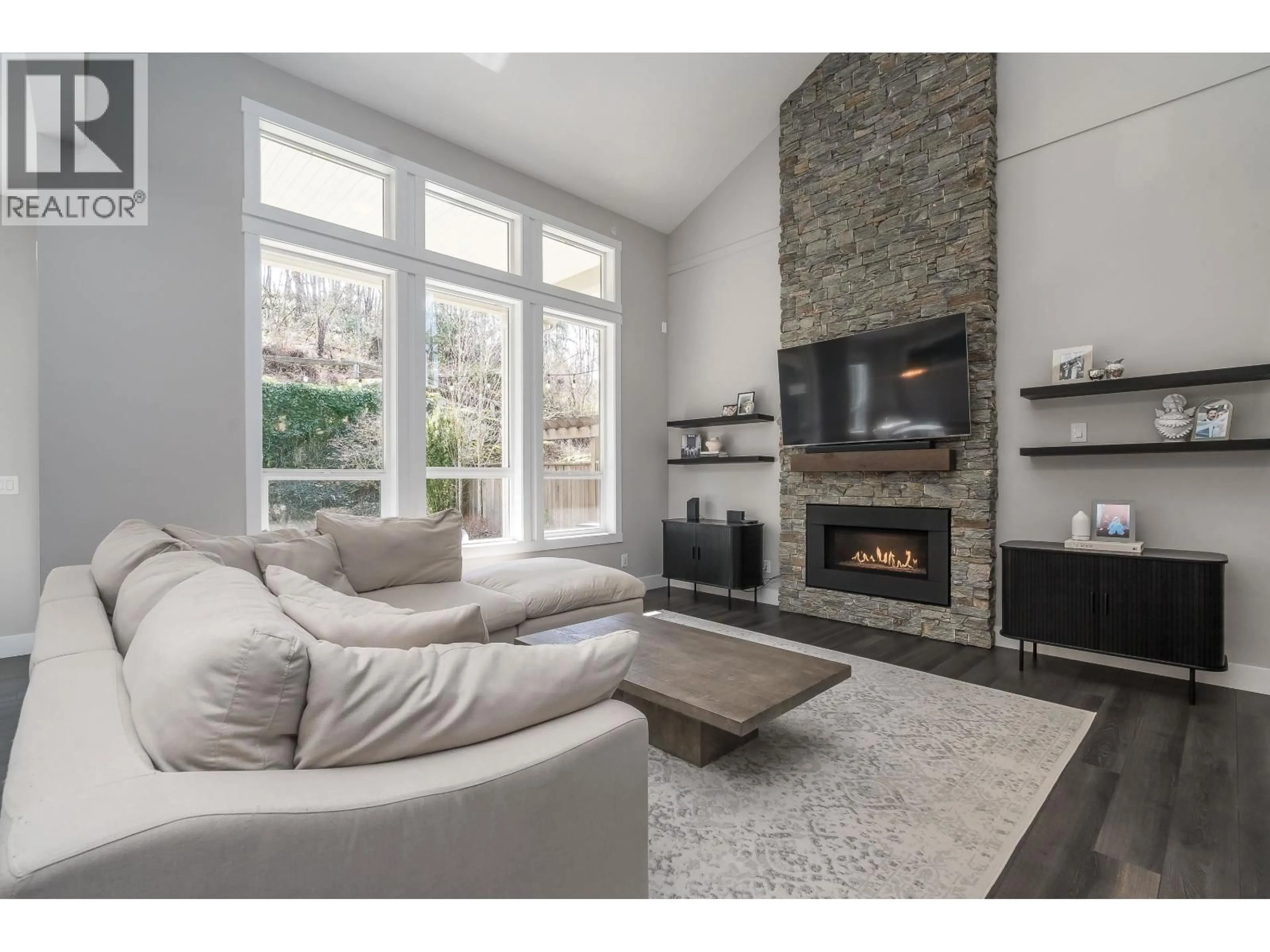 Living room with furniture, unknown for 22822 136 AVENUE, Maple Ridge British Columbia V4R0B3