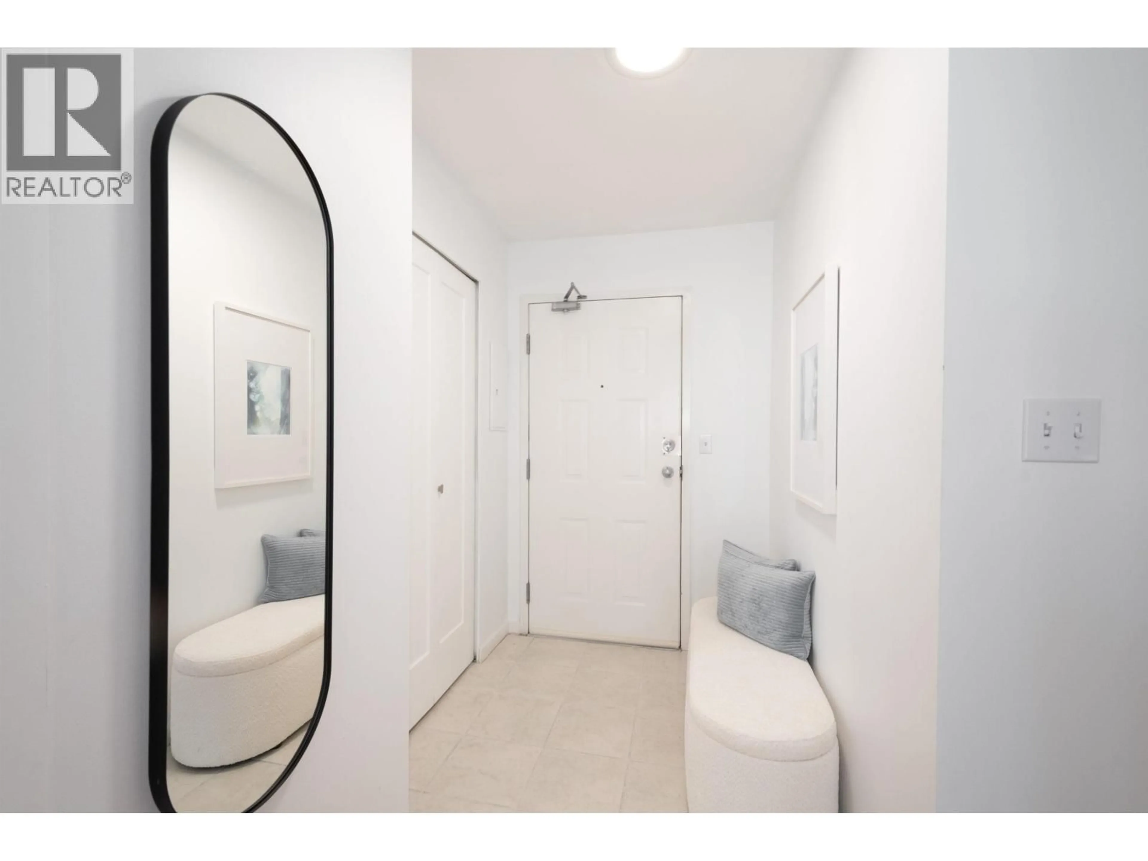 Unknown for 420 - 3440 BROADWAY, Vancouver British Columbia V6R4R2