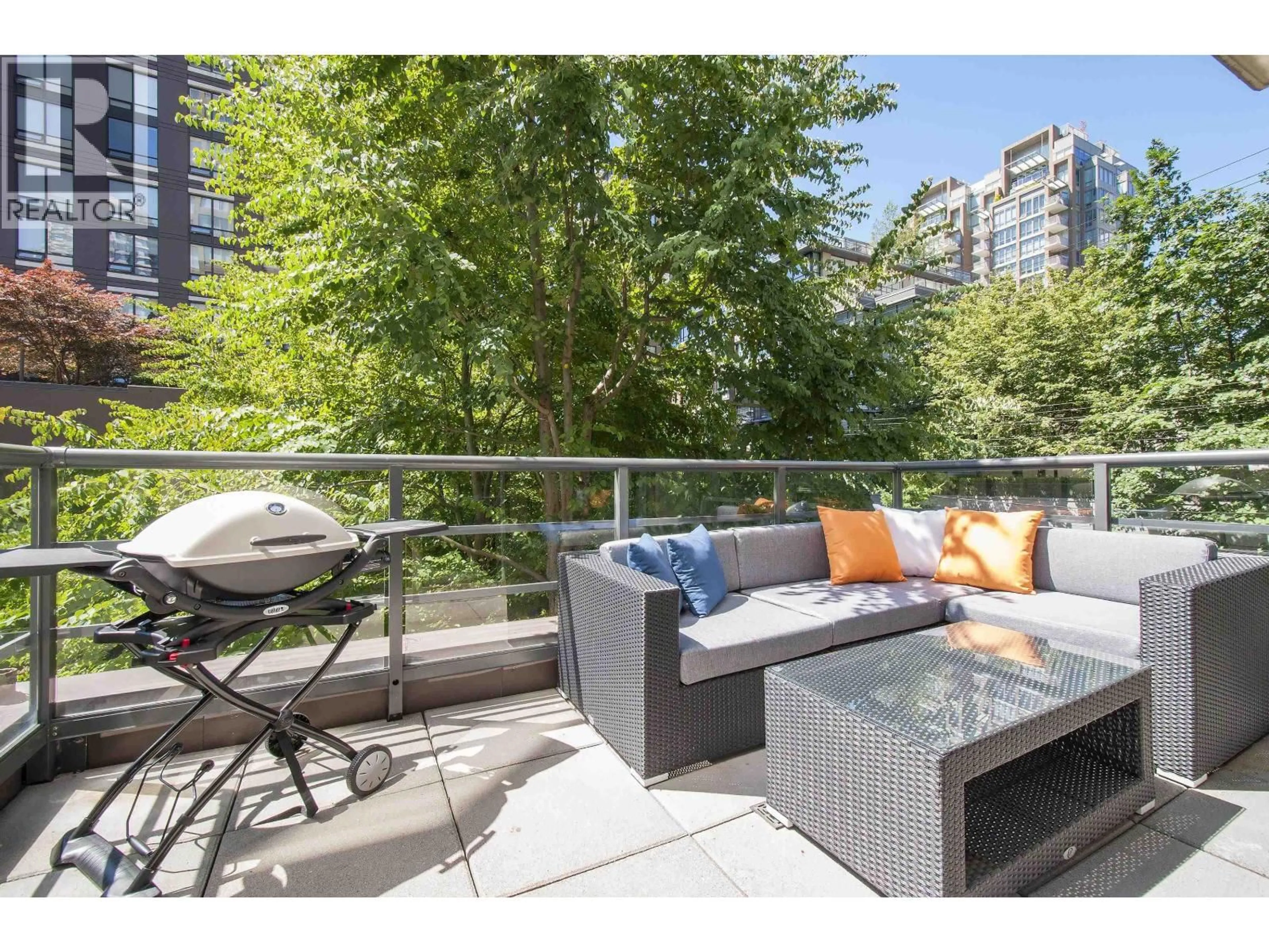 Patio, unknown for 307 - 1001 HOMER STREET, Vancouver British Columbia V6B1M9