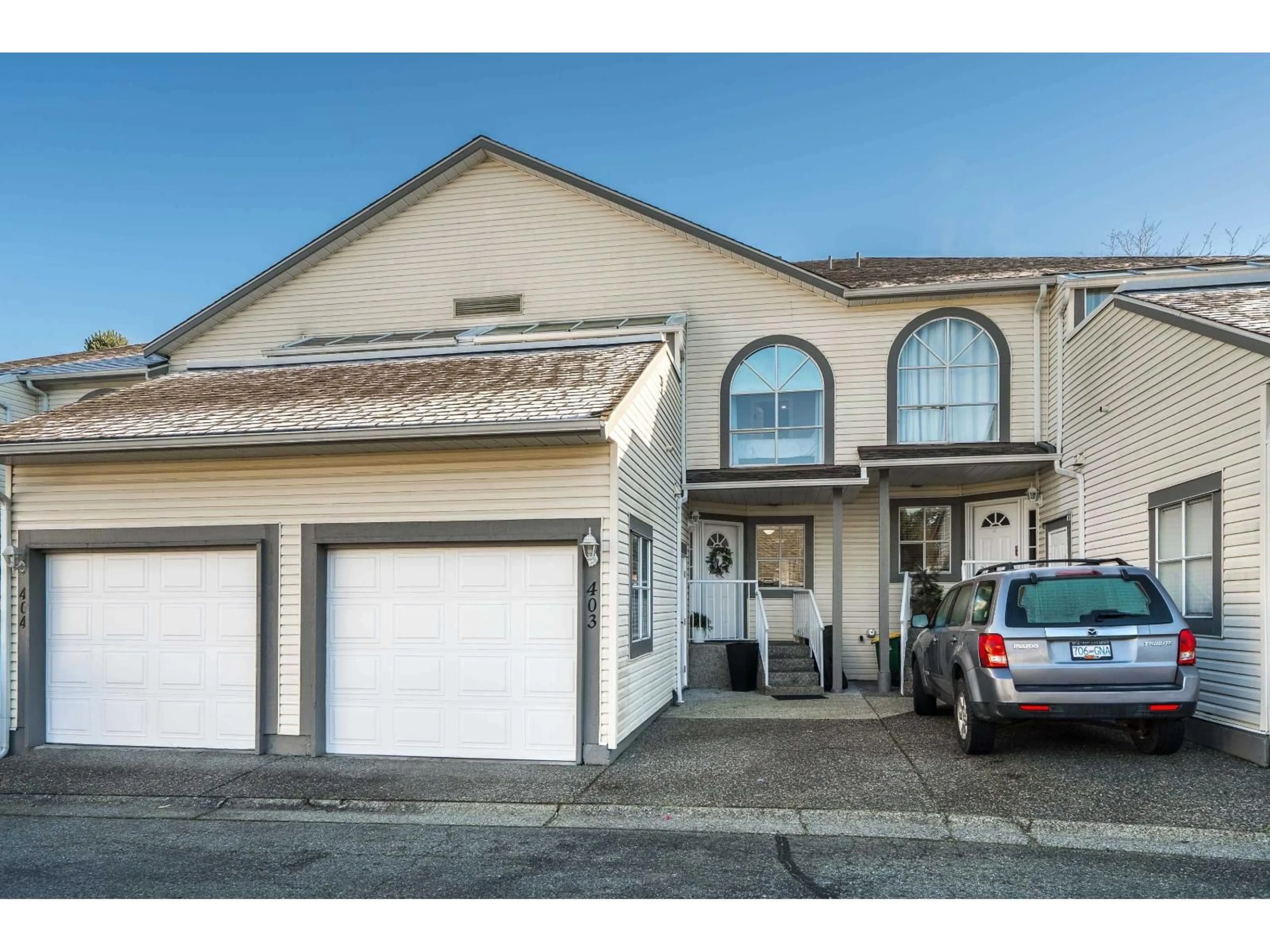 Unknown for 403 - 21937 48 AVENUE, Langley British Columbia V3A3N1