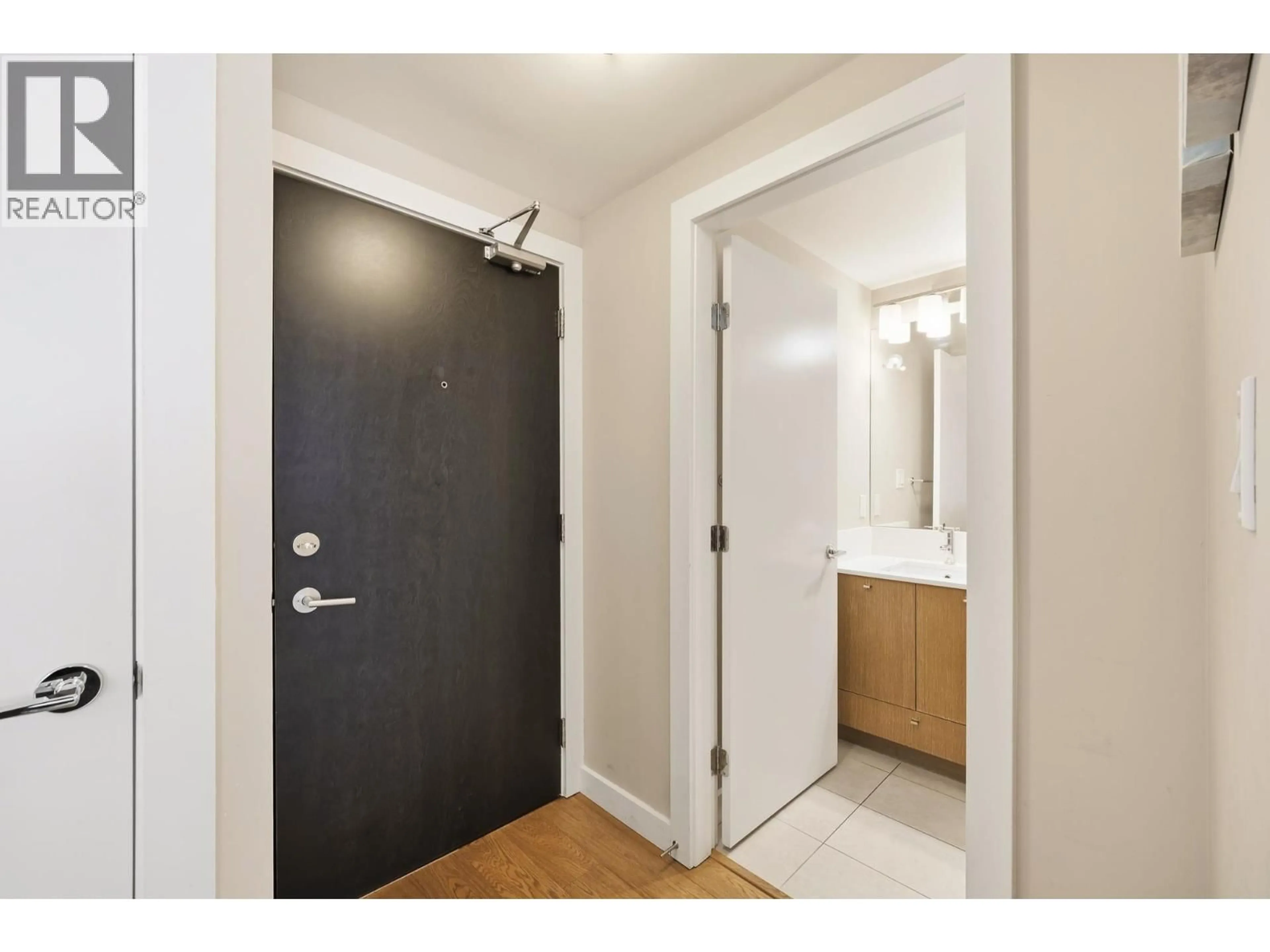 Indoor entryway for 603 - 6200 RIVER ROAD, Richmond British Columbia V7C0B1