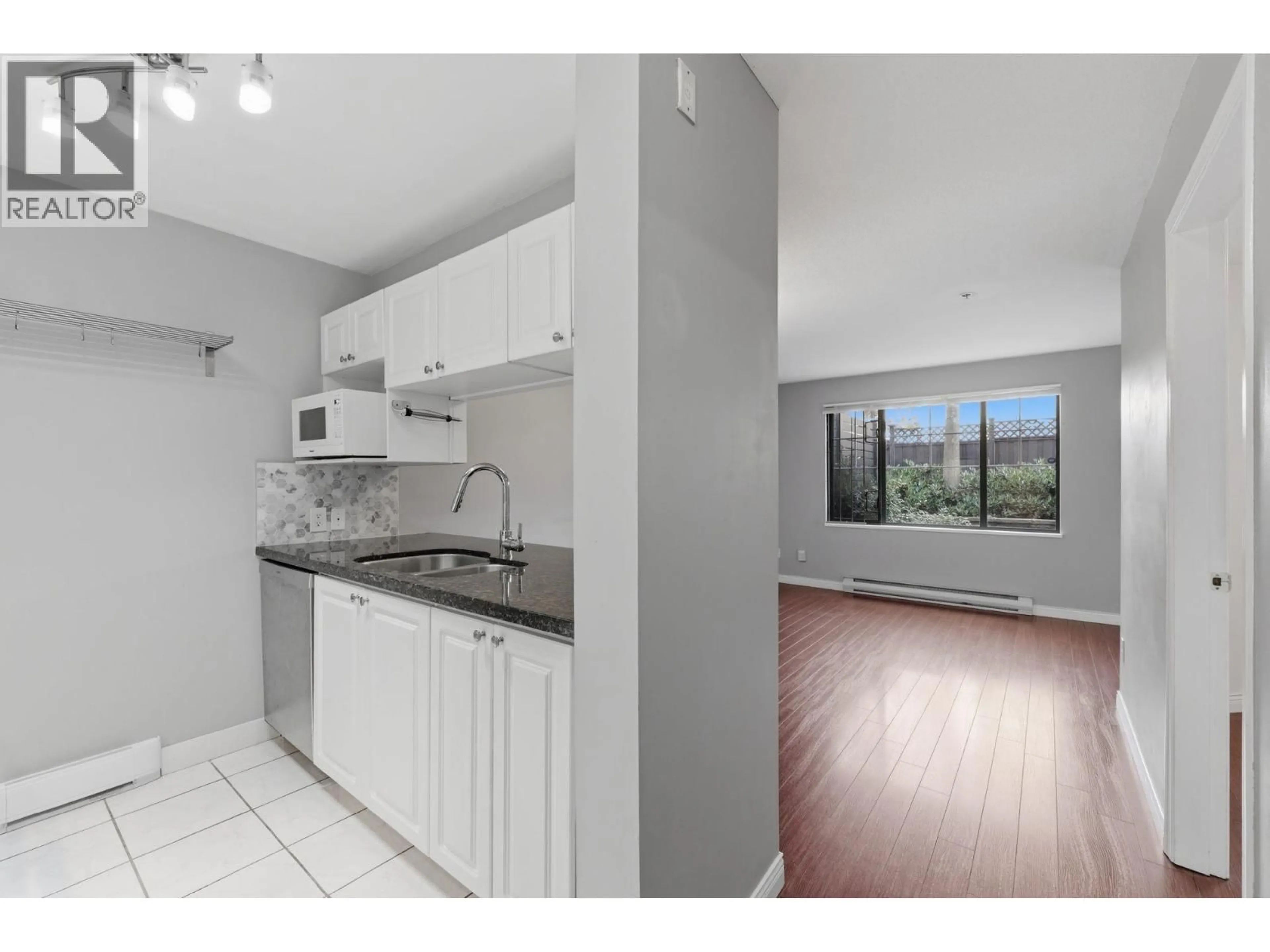 Standard kitchen, unknown for 107 - 929 16TH AVENUE, Vancouver British Columbia V5Z1T3