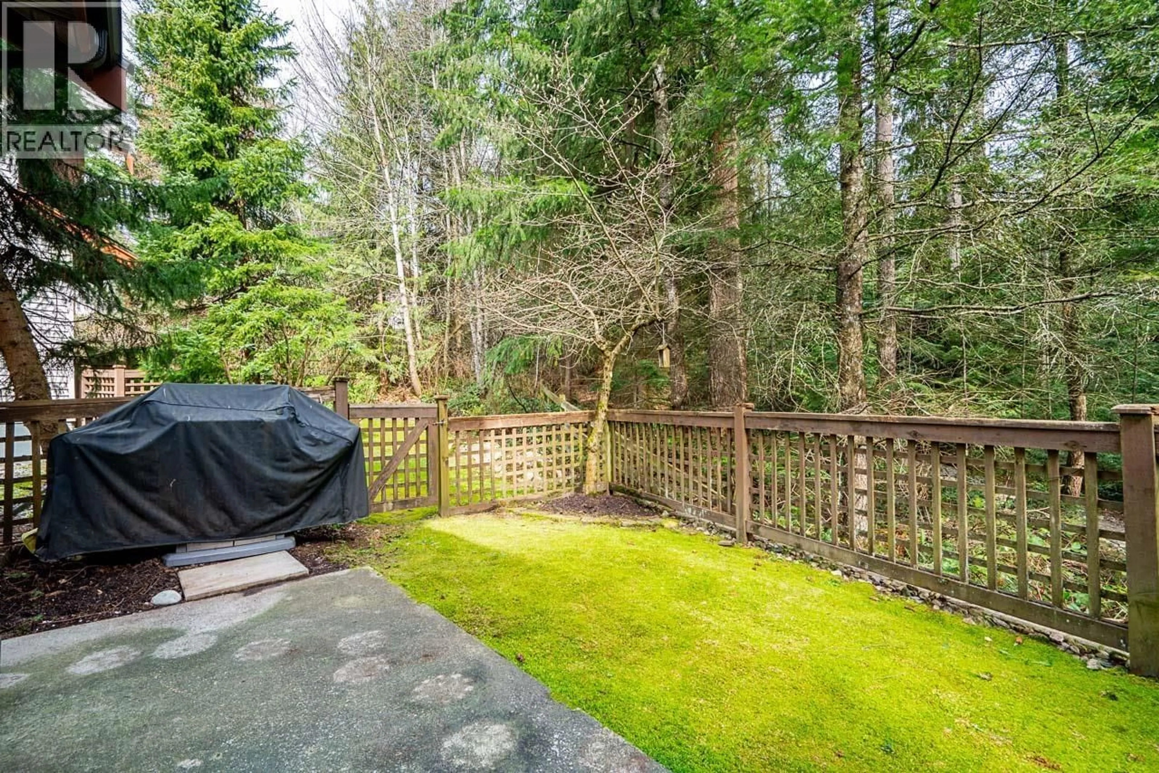Patio, forest/trees view for 27 - 2000 PANORAMA DRIVE, Port Moody British Columbia V3H5J5
