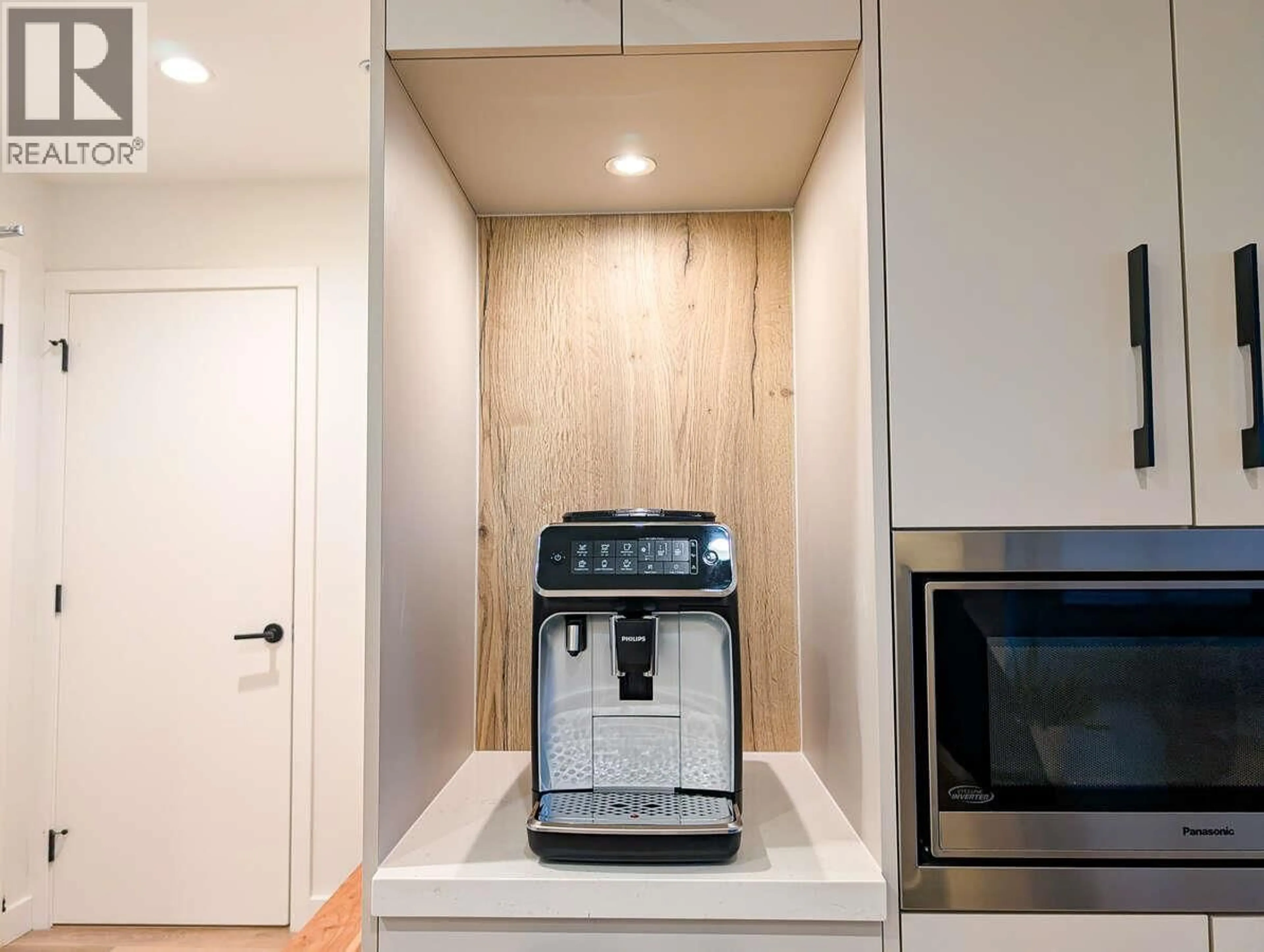 Unknown for 316 - 3038 ST GEORGE STREET, Port Moody British Columbia V3H0L3