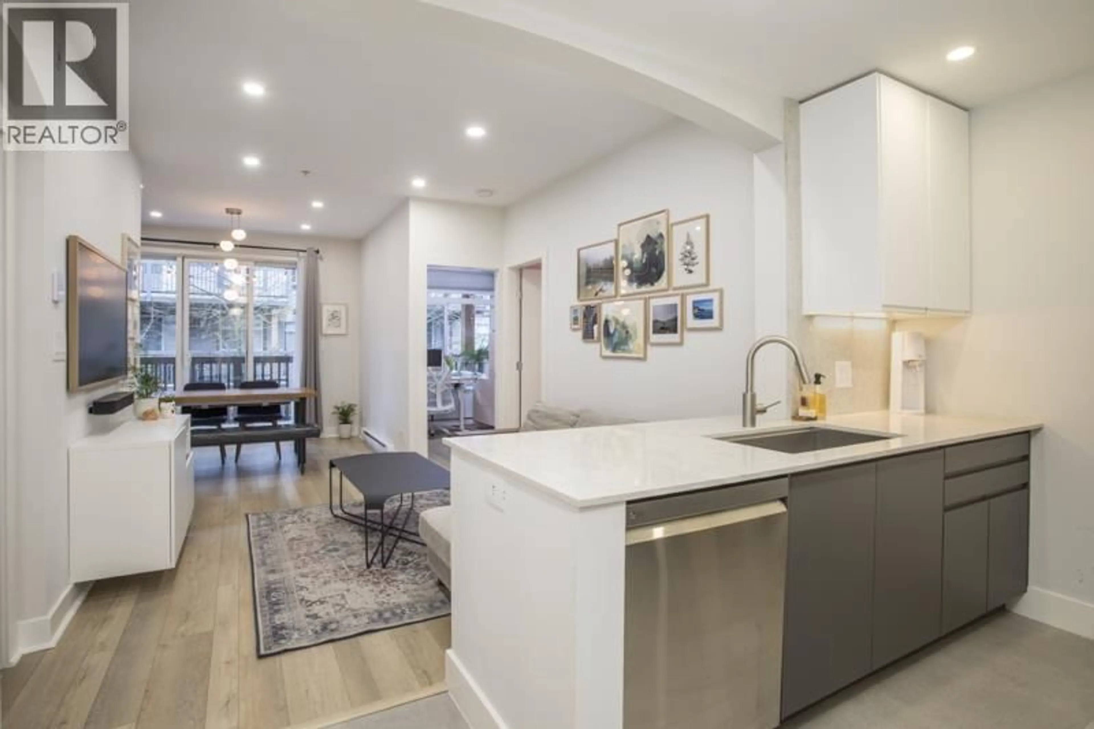 Open concept kitchen, unknown for 319 - 9233 FERNDALE ROAD, Richmond British Columbia V6Y1X4