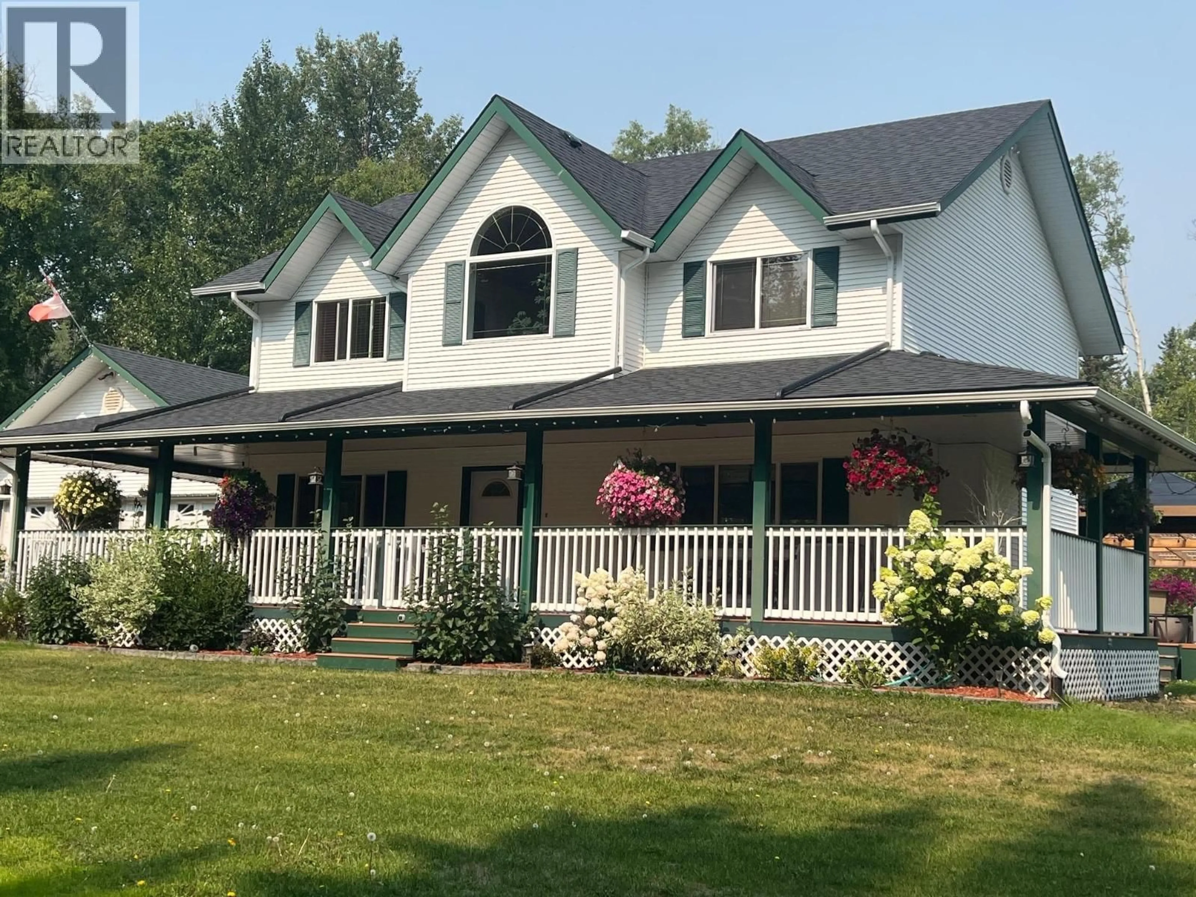 Home with vinyl exterior material, mountain view for 5060 AVRIL ROAD, Prince George British Columbia V2M7C5