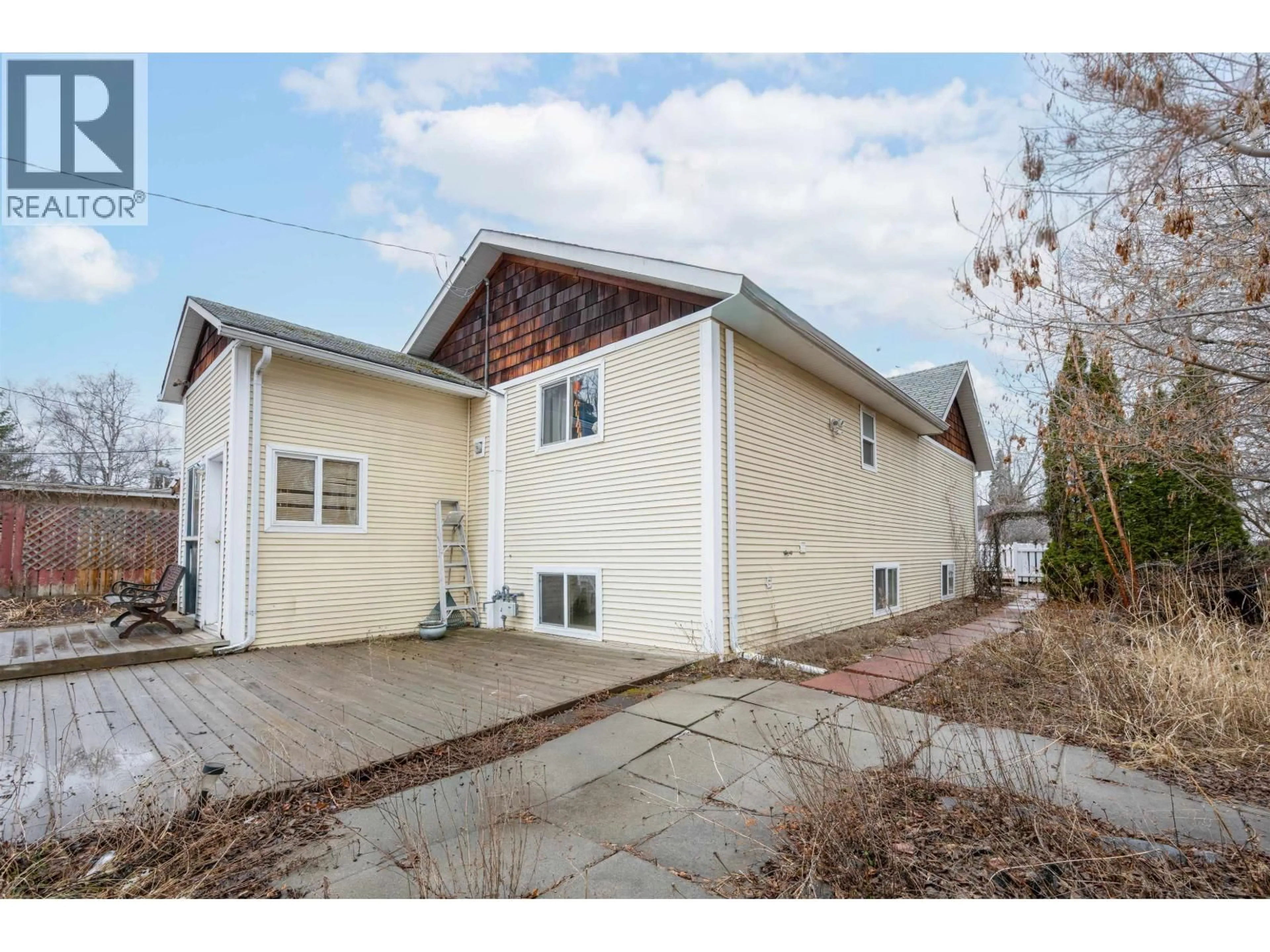 Unknown for 1728 MAPLE STREET, Prince George British Columbia V2L1X1