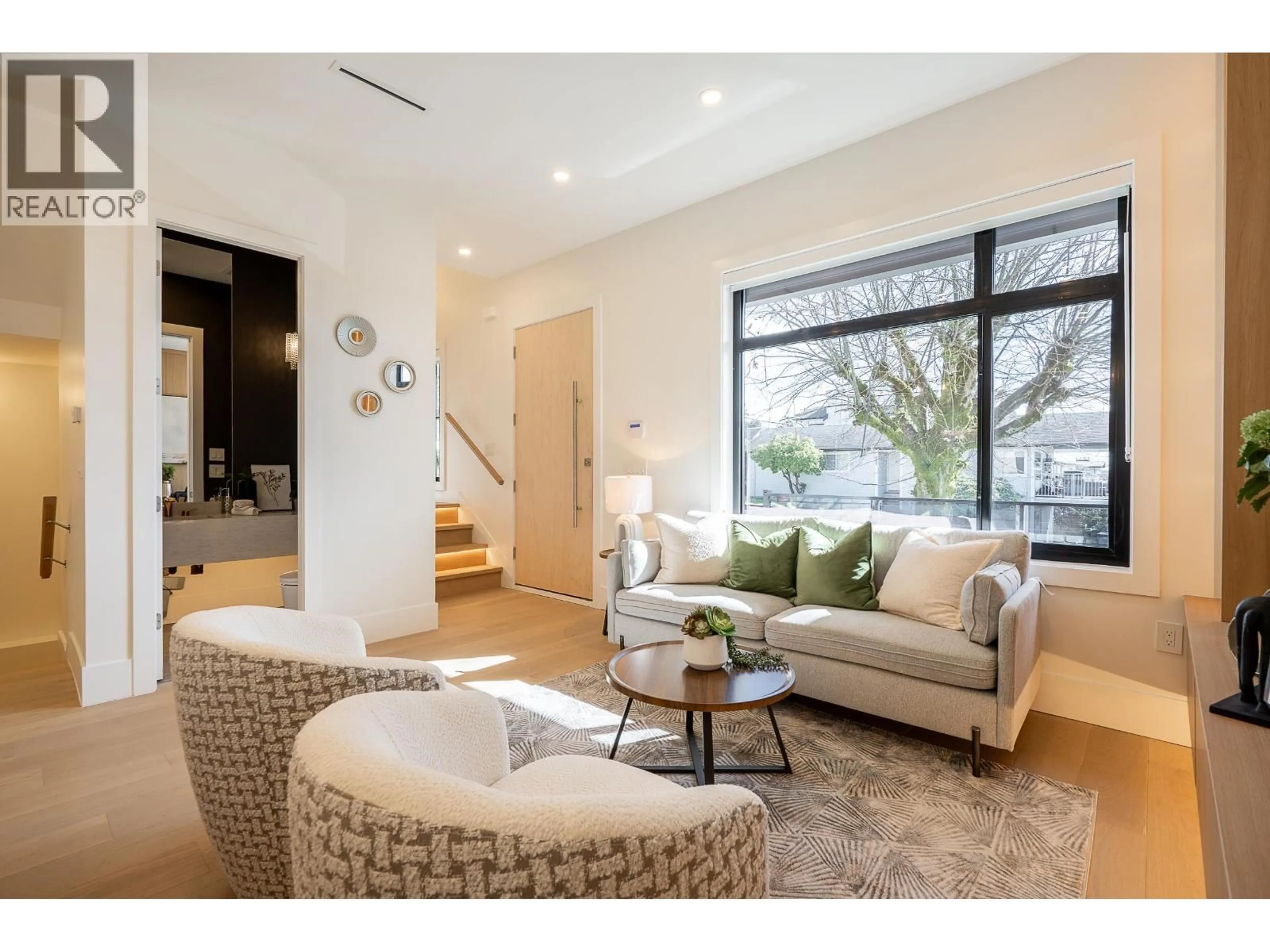 Living room with furniture, unknown for 1 - 4875 ALBERT STREET, Burnaby British Columbia V5C2H4