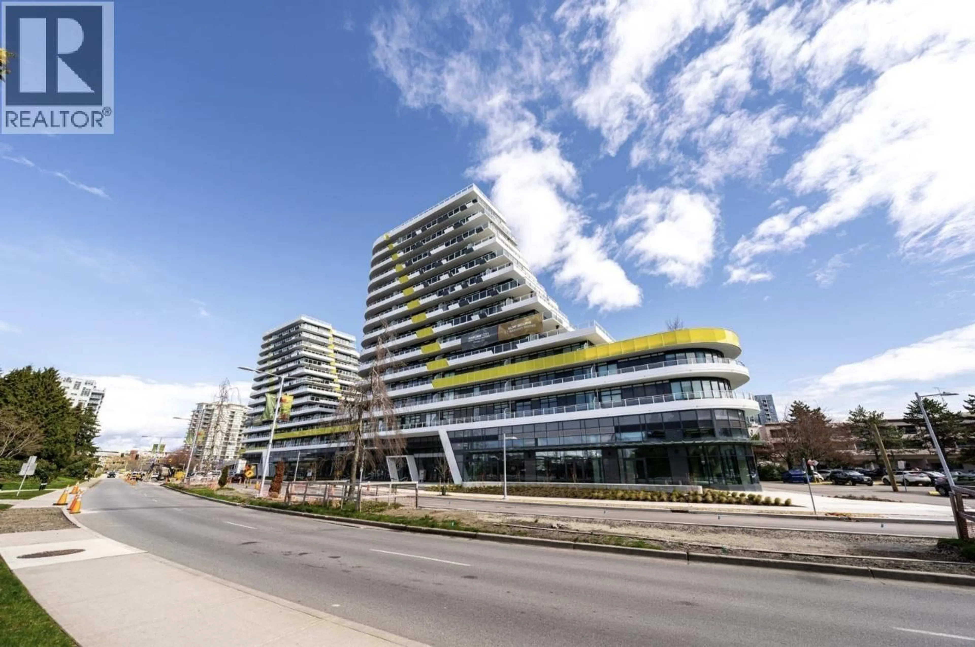 Blurry image for 611 - 5788 GILBERT ROAD, Richmond British Columbia V7C0G1