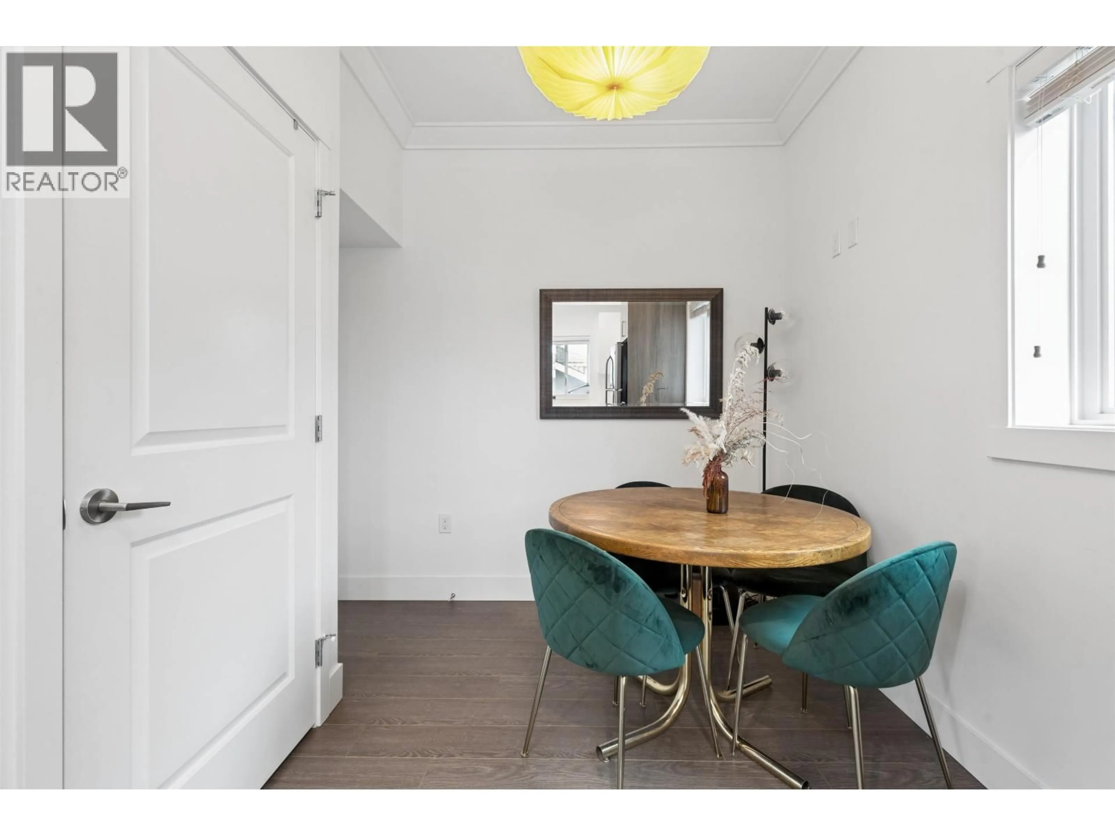 Unknown for 2275 34TH AVENUE, Vancouver British Columbia V5P1A9