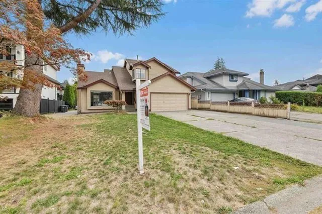 7008 129A STREET, Surrey 2