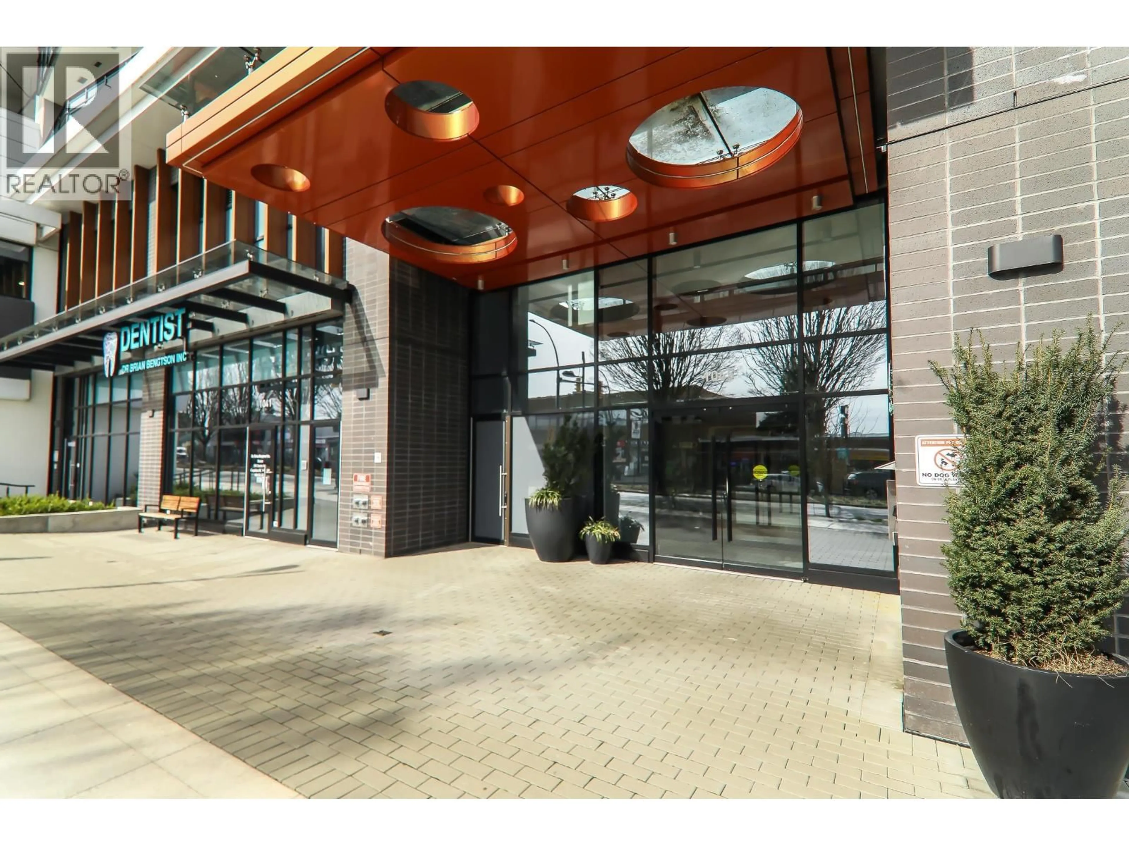 Indoor foyer for 2202 - 1045 AUSTIN AVENUE, Coquitlam British Columbia V3K0G9