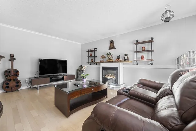 26953 28A AVENUE, Langley 2