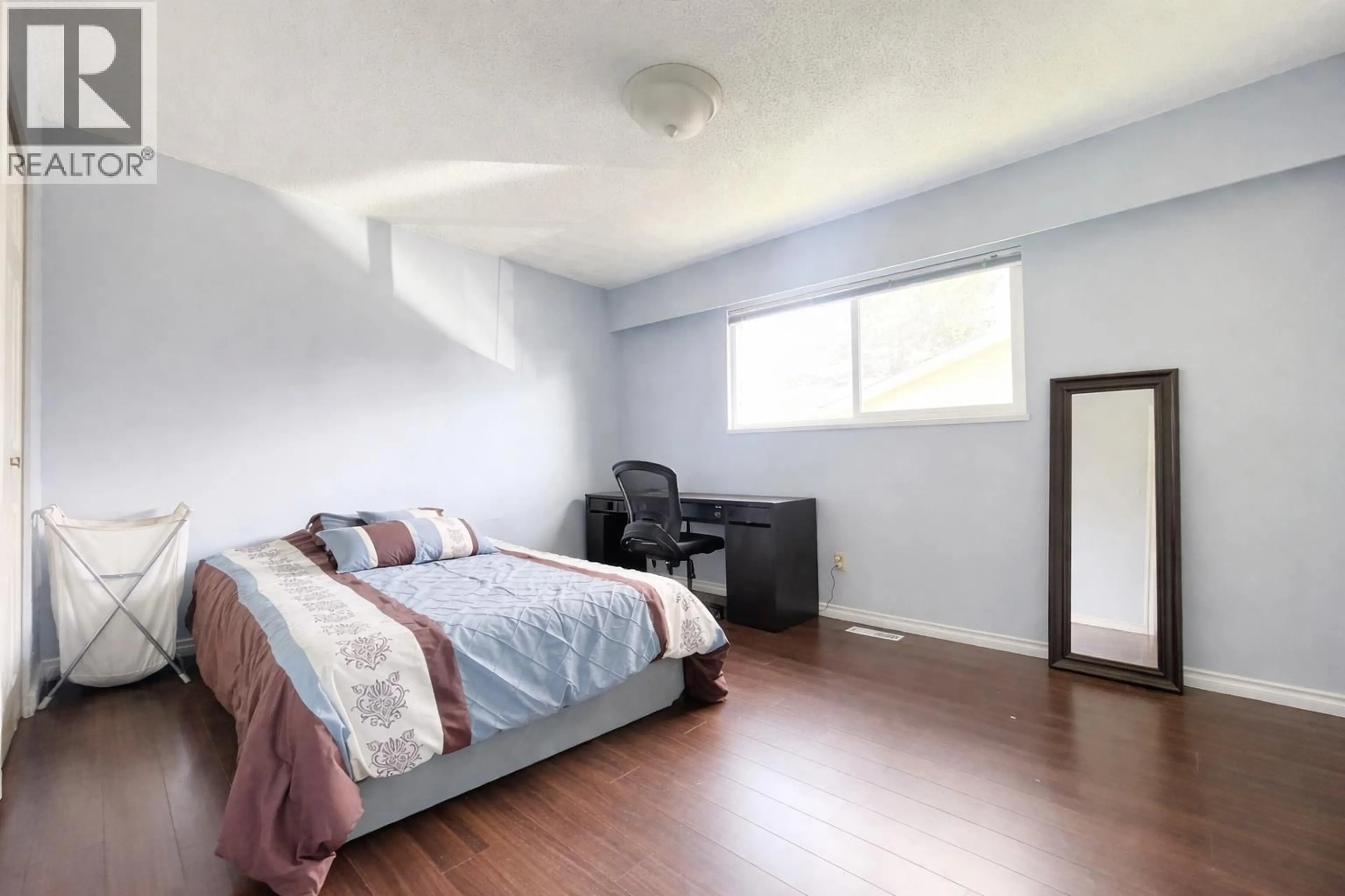 A pic of a room for 4831 FOXGLOVE CRESCENT, Richmond British Columbia V7C2K4