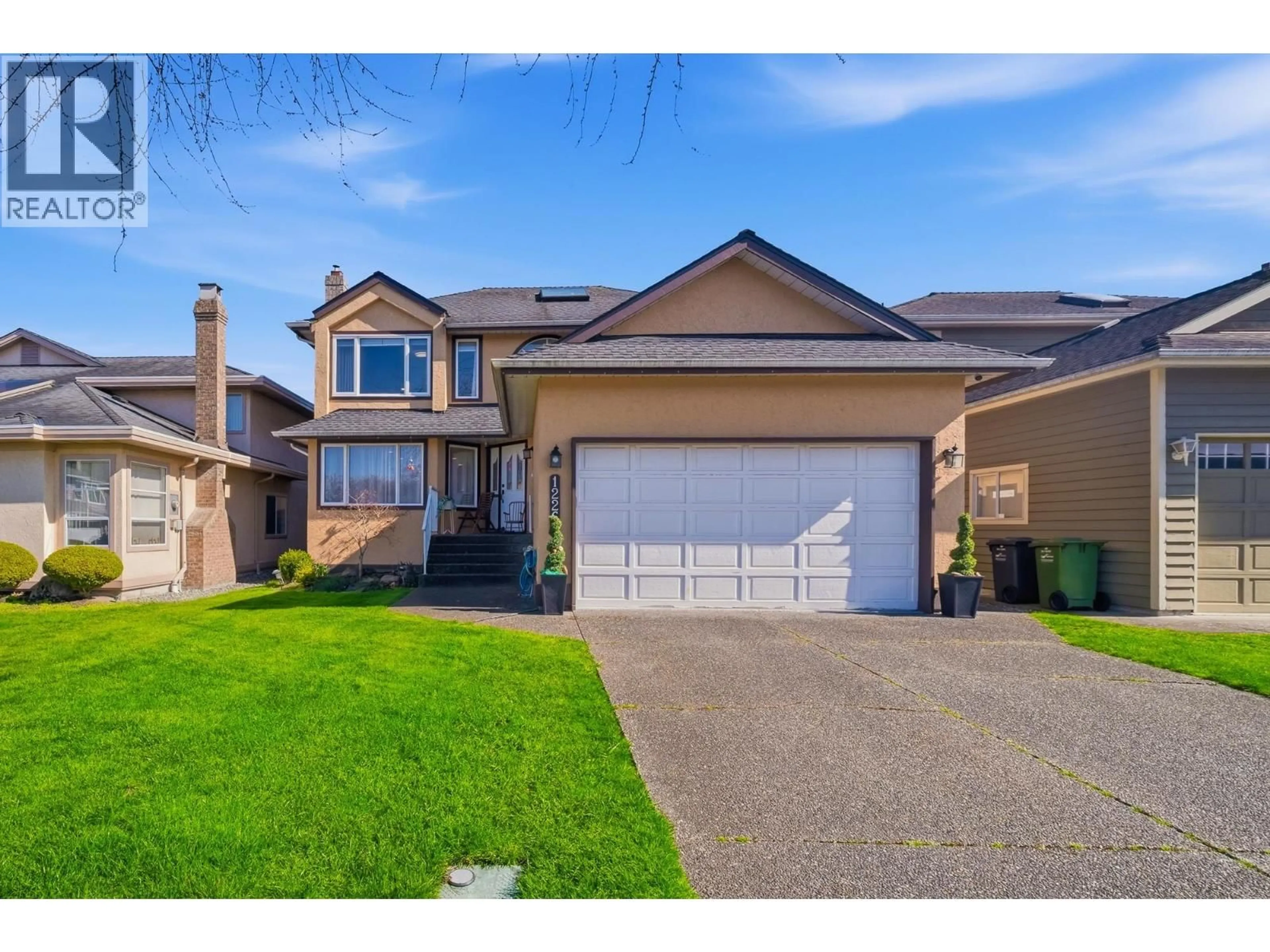 Home with vinyl exterior material, street for 12268 IMPERIAL DRIVE, Richmond British Columbia V7E6J6