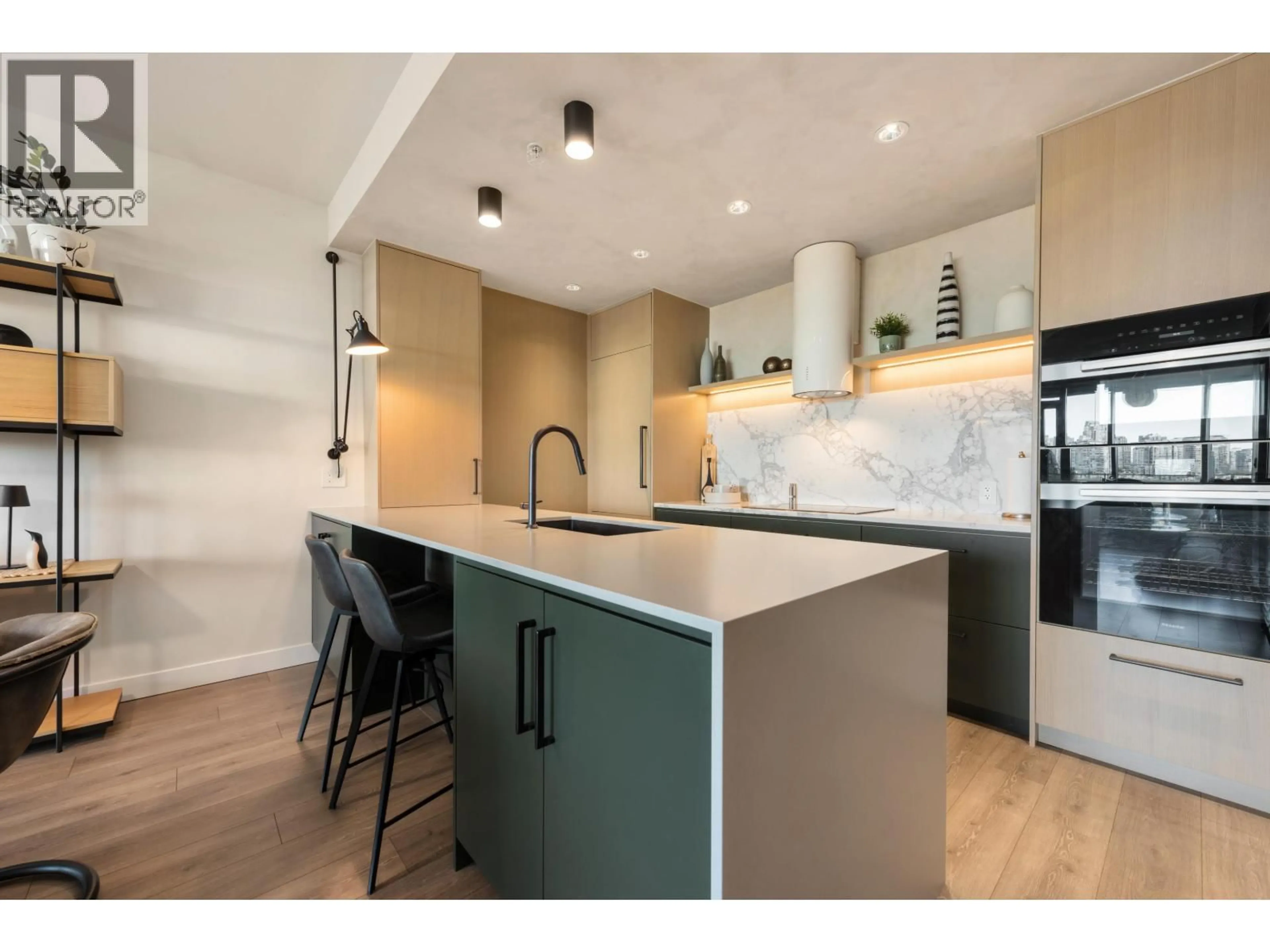 Open concept kitchen, unknown for 805 - 1616 COLUMBIA STREET, Vancouver British Columbia V5Y0B7