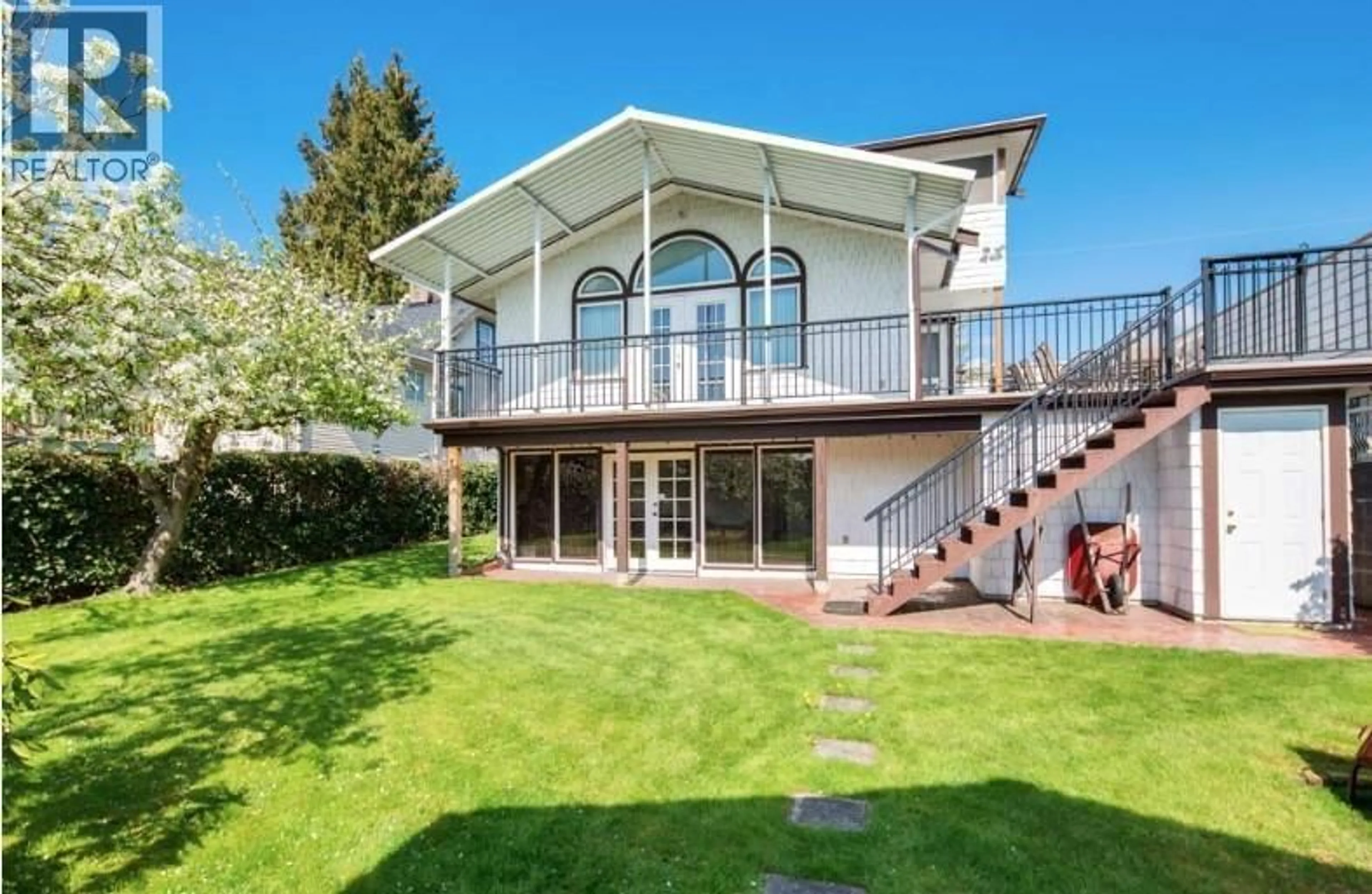 Unknown for 8134 14TH AVENUE, Burnaby British Columbia V3N2B8