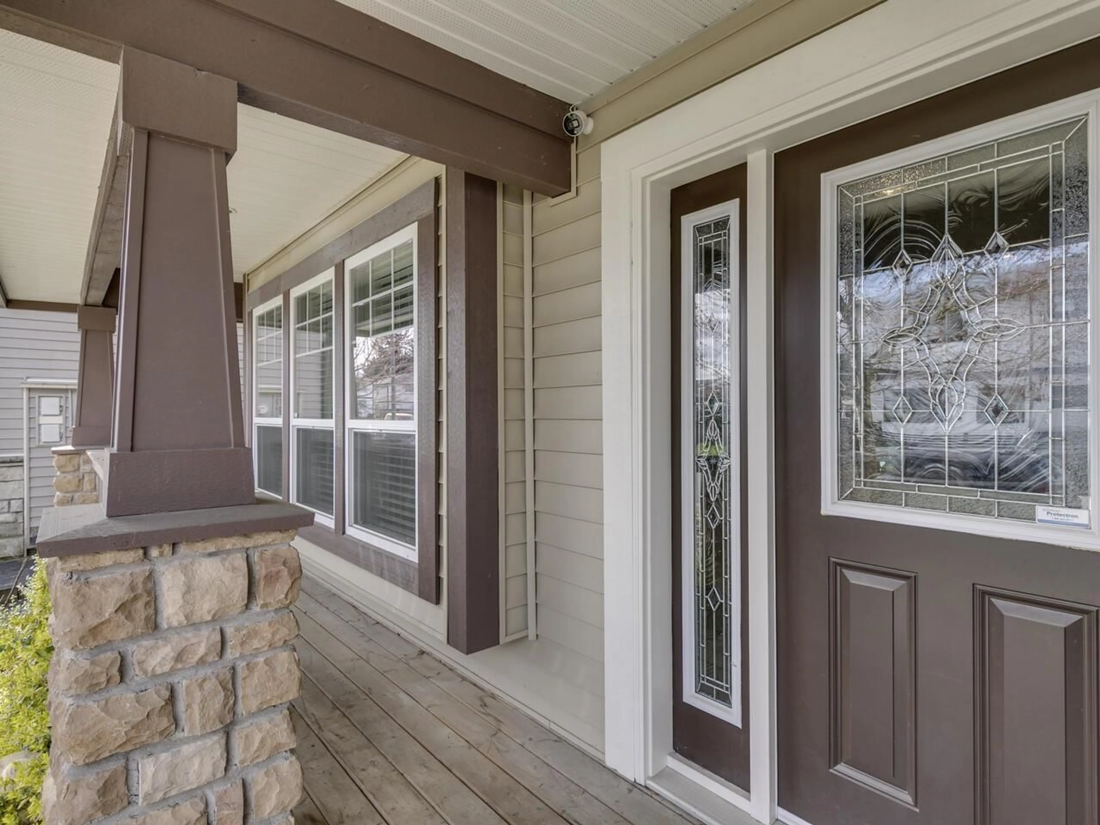Indoor entryway for 8661 FENNELL STREET, Mission British Columbia V4S0B7