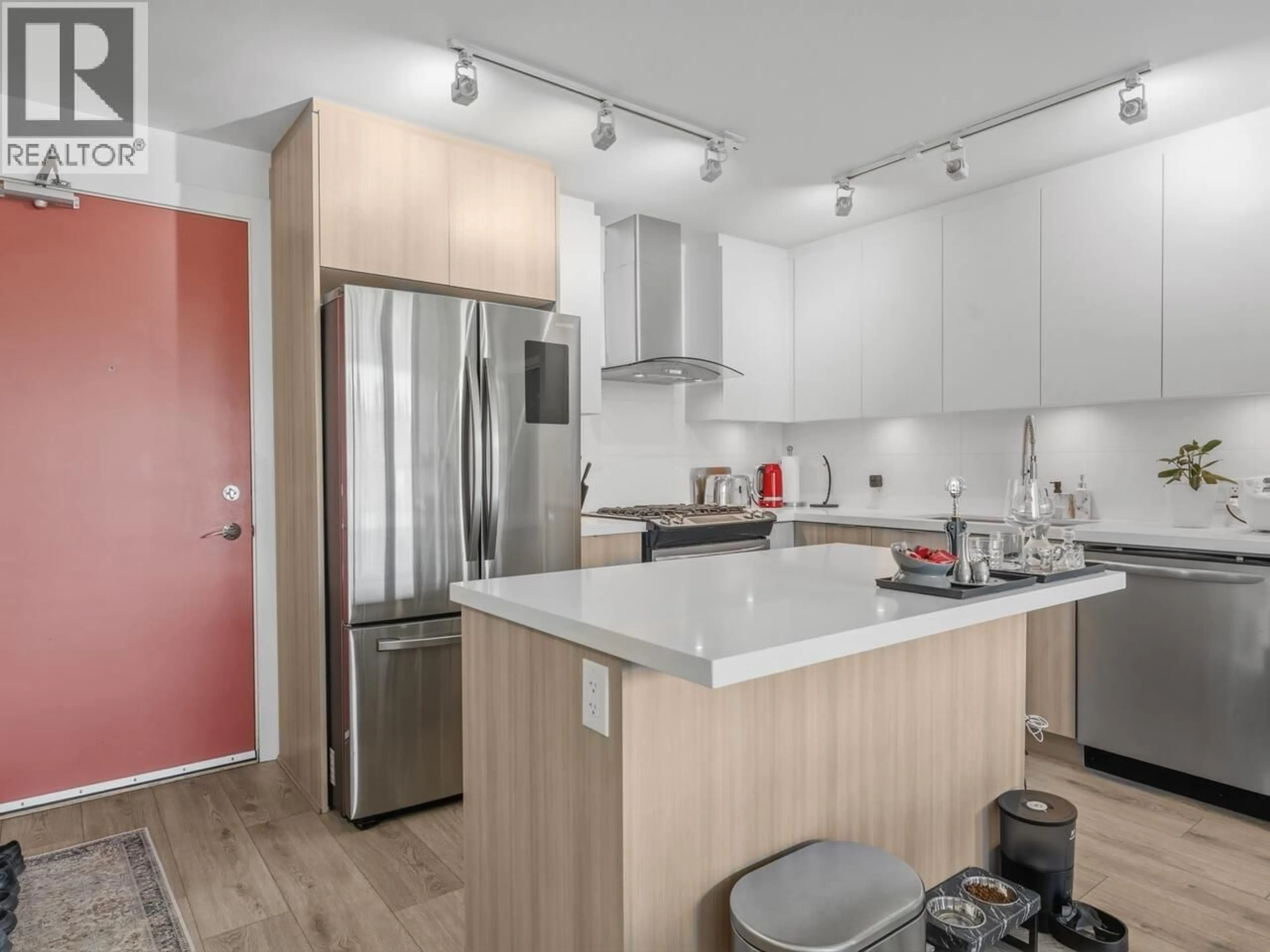 Open concept kitchen, wood/laminate floor for 404 - 3602 ALDERCREST DRIVE, North Vancouver British Columbia V7G2S6