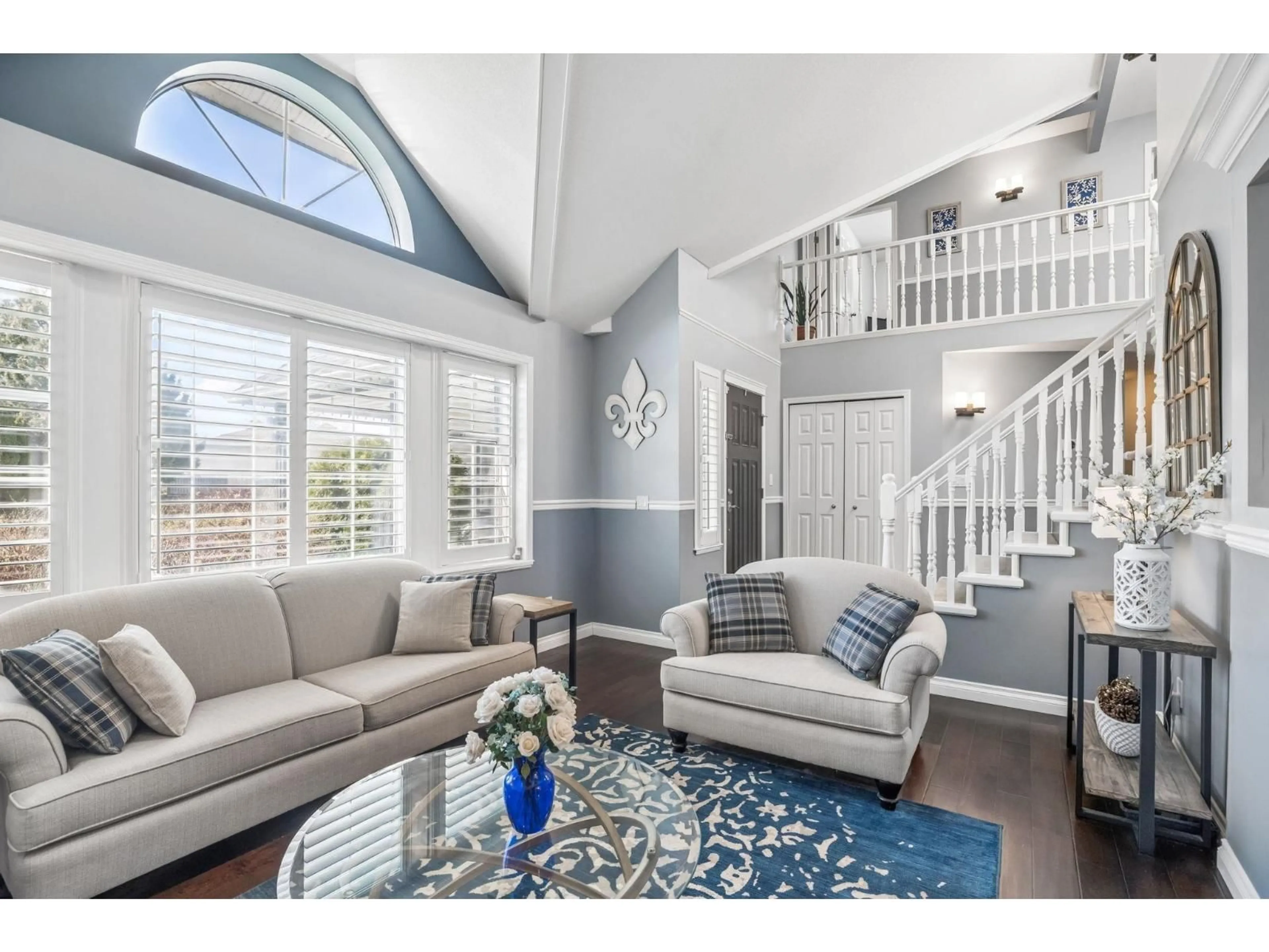 Living room with furniture, unknown for 8536 142A STREET, Surrey British Columbia V3W0Z8