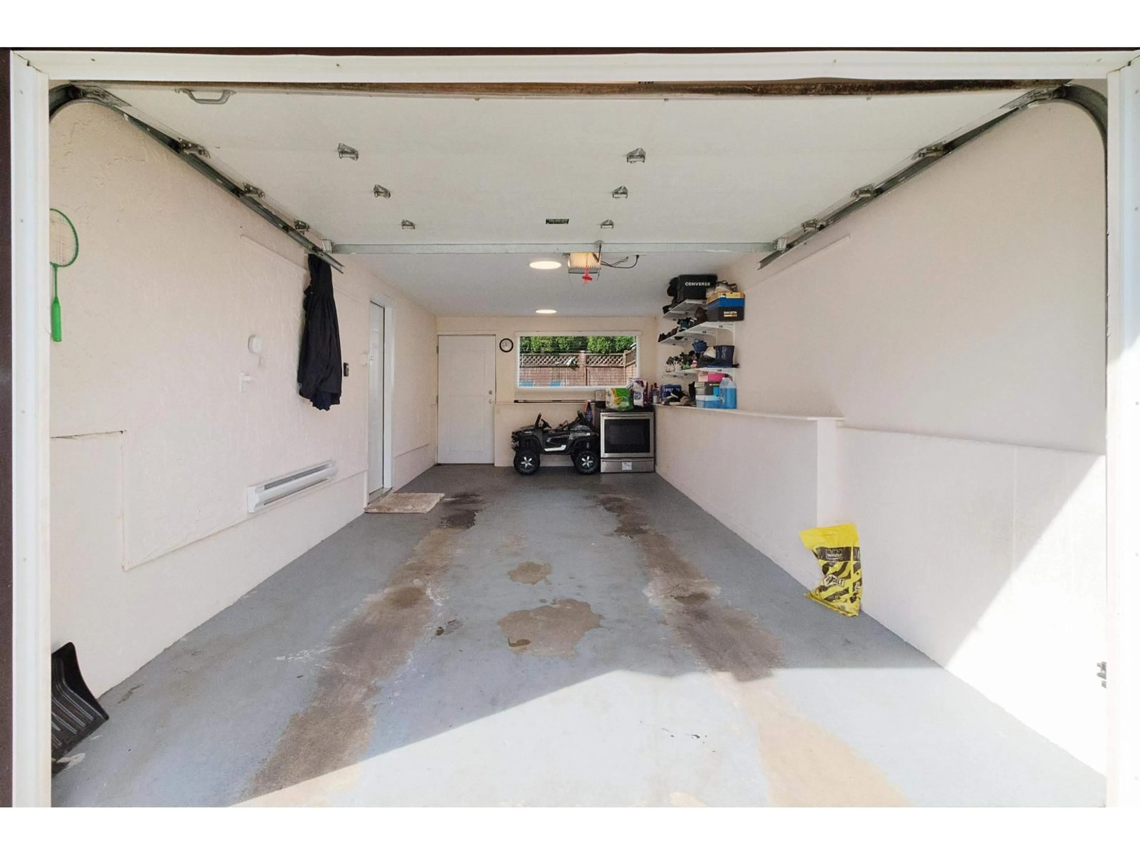 Indoor garage for 26445 30A AVENUE, Langley British Columbia V4W3E1