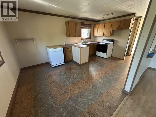 13235 LAKESHORE DRIVE, Charlie Lake 2