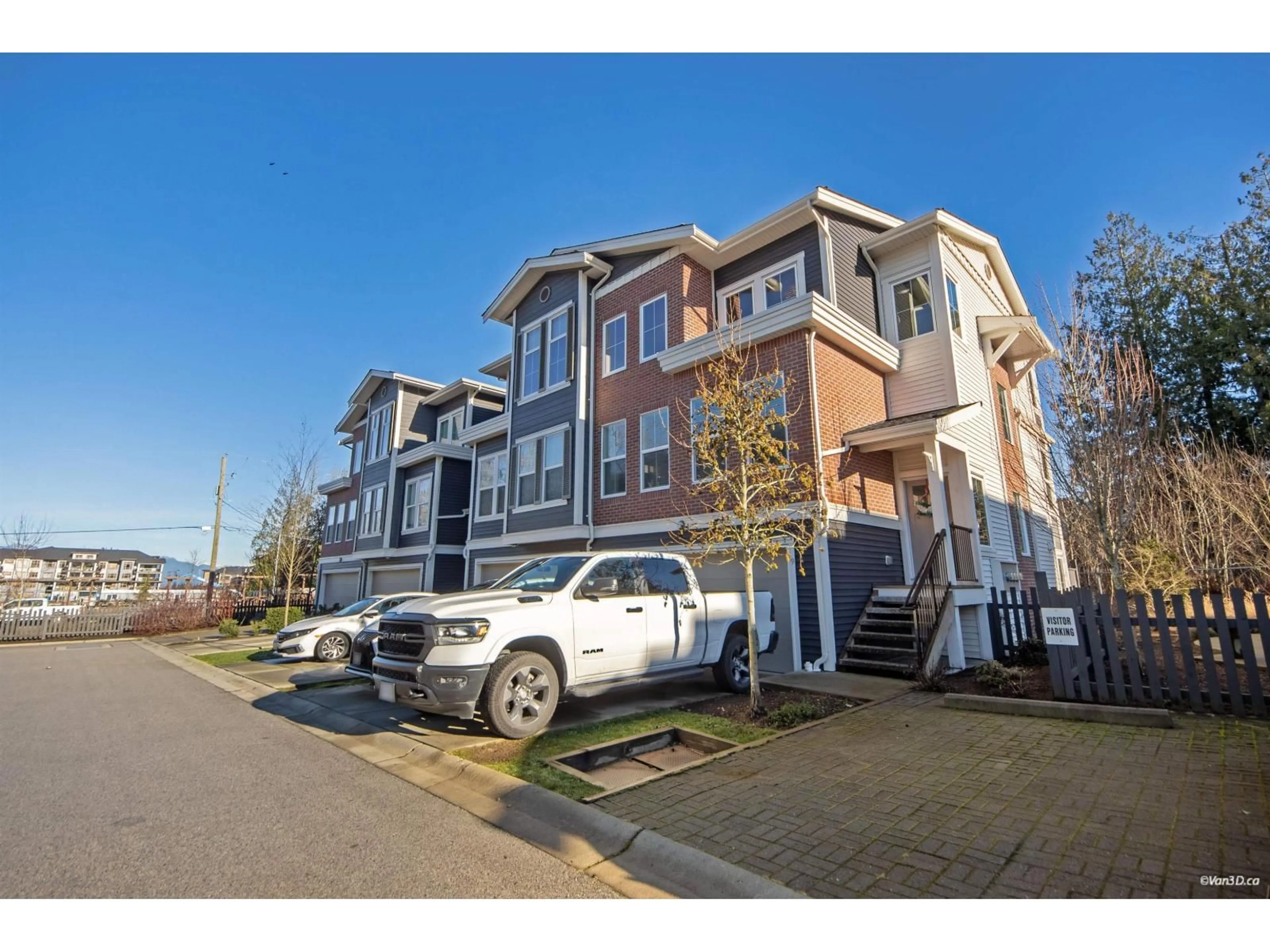 A pic from outside/outdoor area/front of a property/back of a property/a pic from drone, street for 9 - 8370 202B STREET, Langley British Columbia V2Y4K8