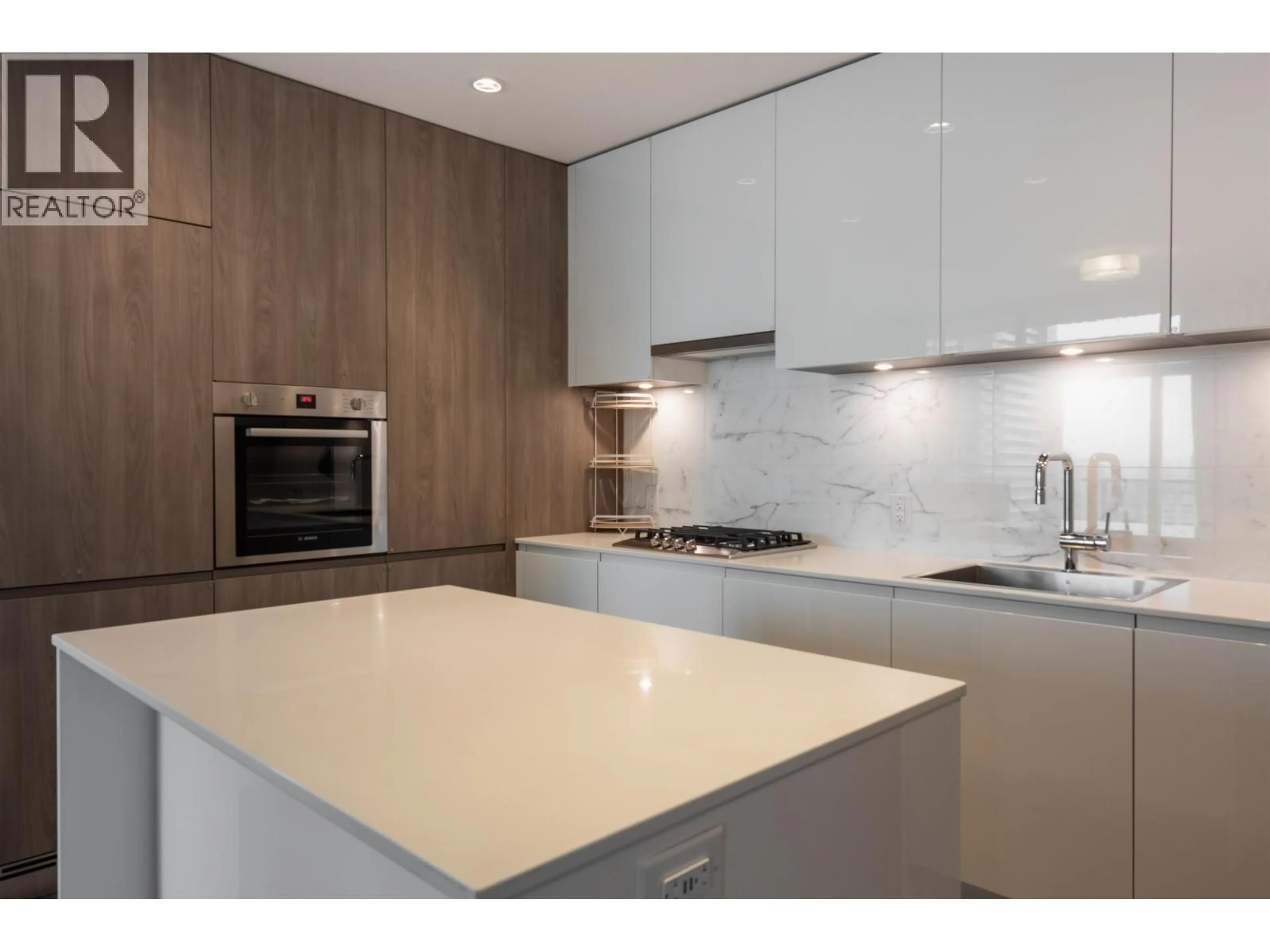 Open concept kitchen, unknown for 1607 - 4650 BRENTWOOD BOULEVARD, Burnaby British Columbia V5C0M3