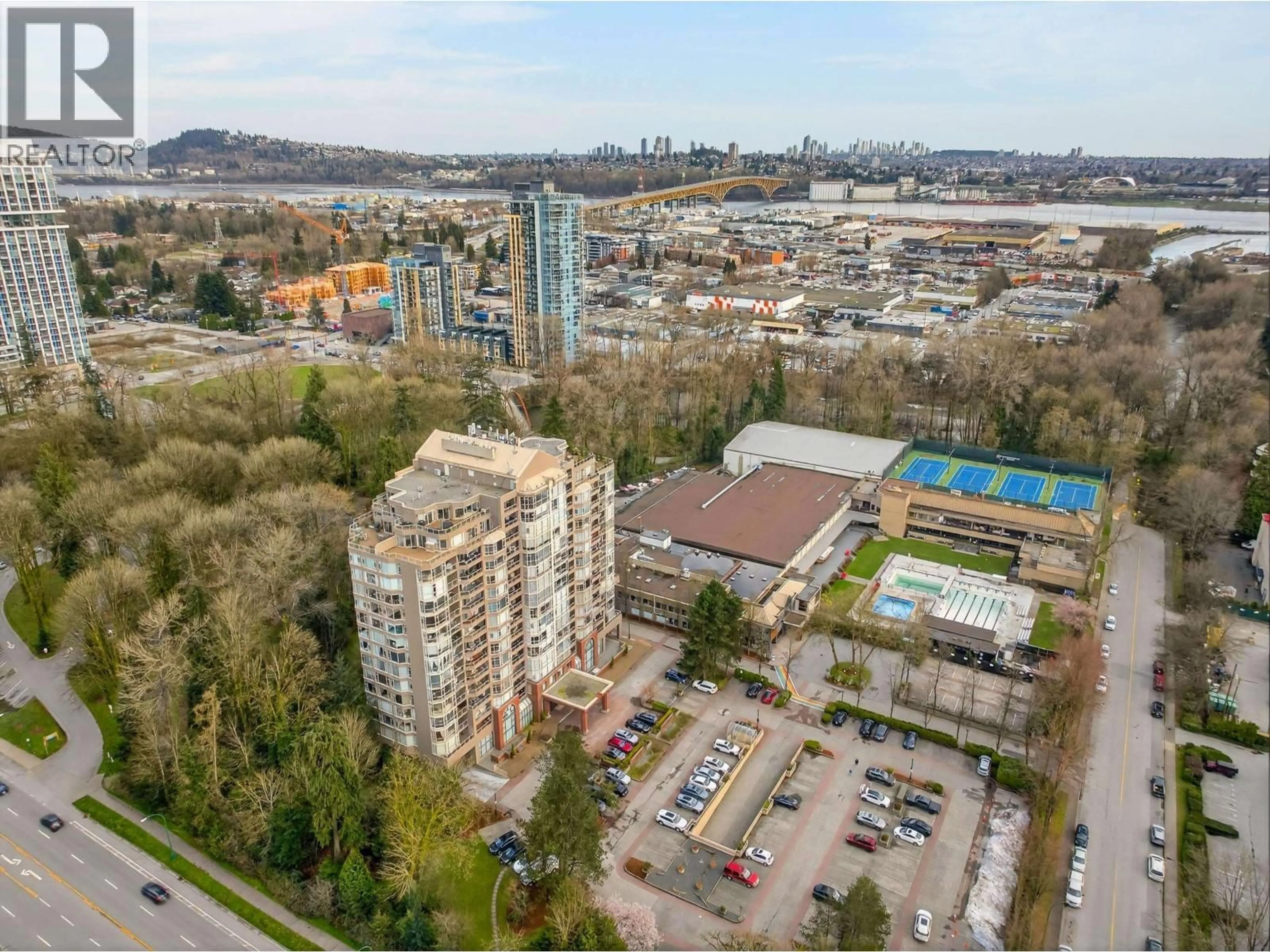 A pic from outside/outdoor area/front of a property/back of a property/a pic from drone, city buildings view from balcony for 503 - 1327 KEITH ROAD, North Vancouver British Columbia V7J3T5