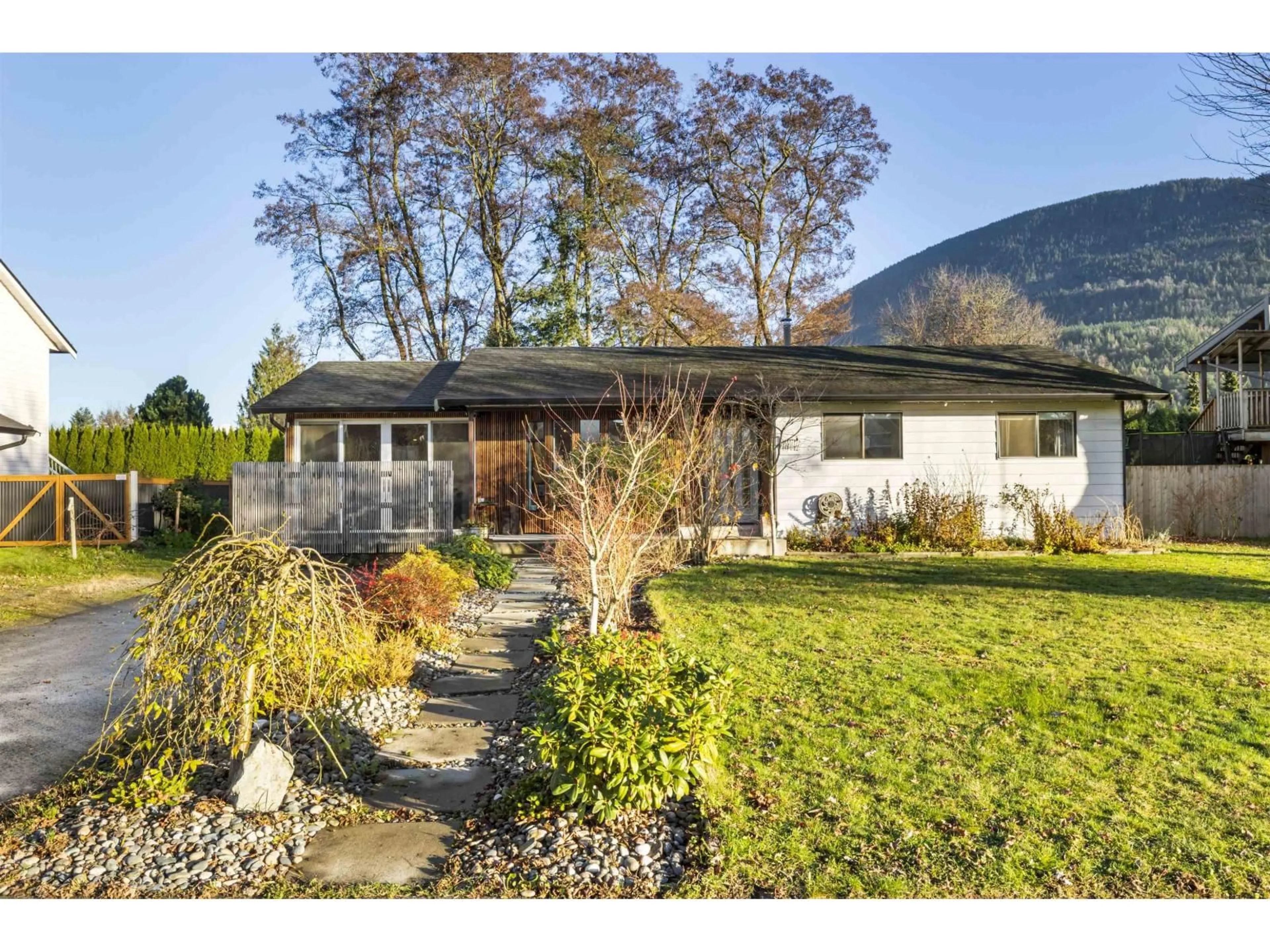 Unknown for 4472 KEHLER STREET, Yarrow British Columbia V2R5E3