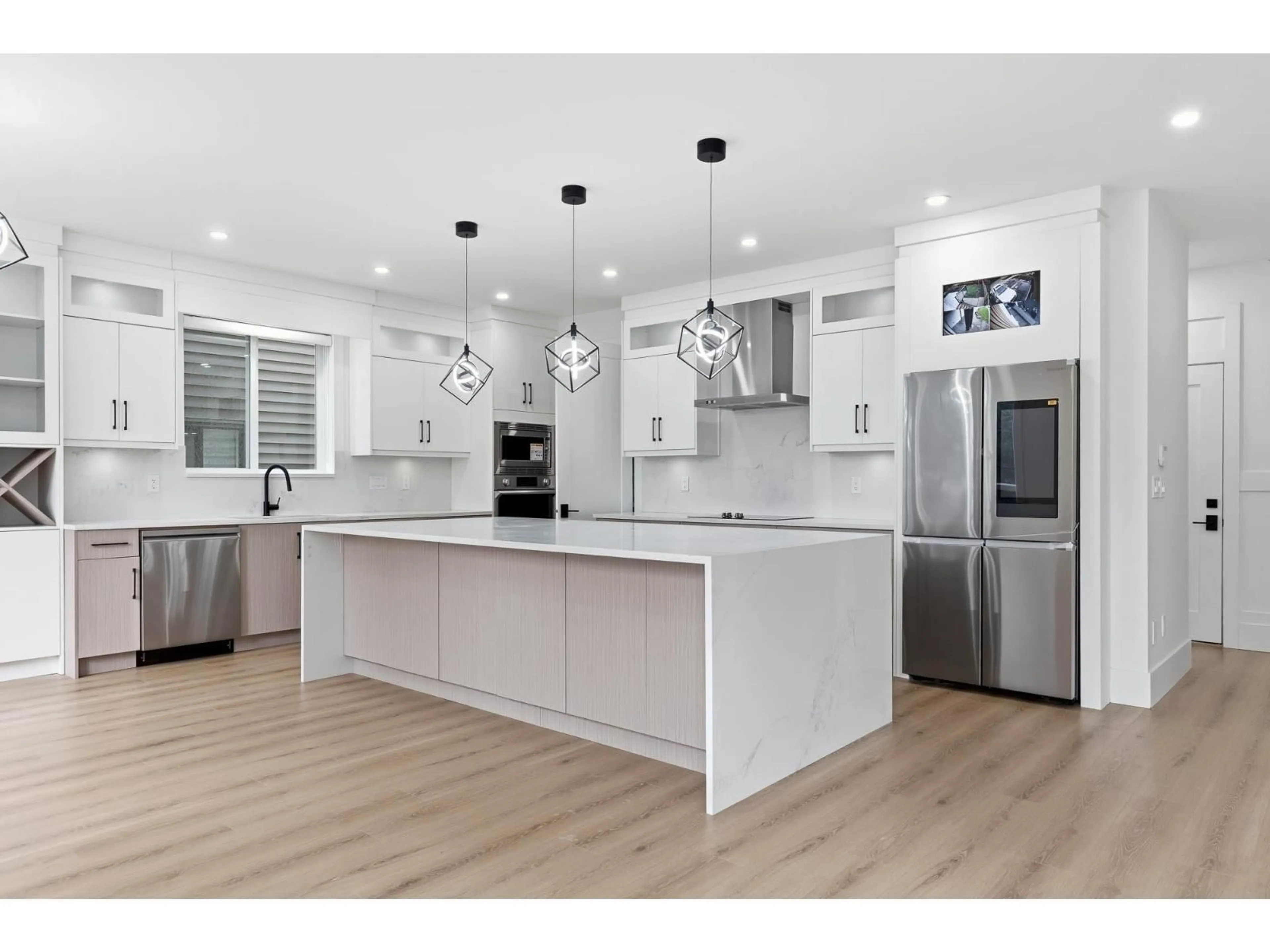 Open concept kitchen, unknown for 7020 205 STREET, Langley British Columbia V2Y1S9