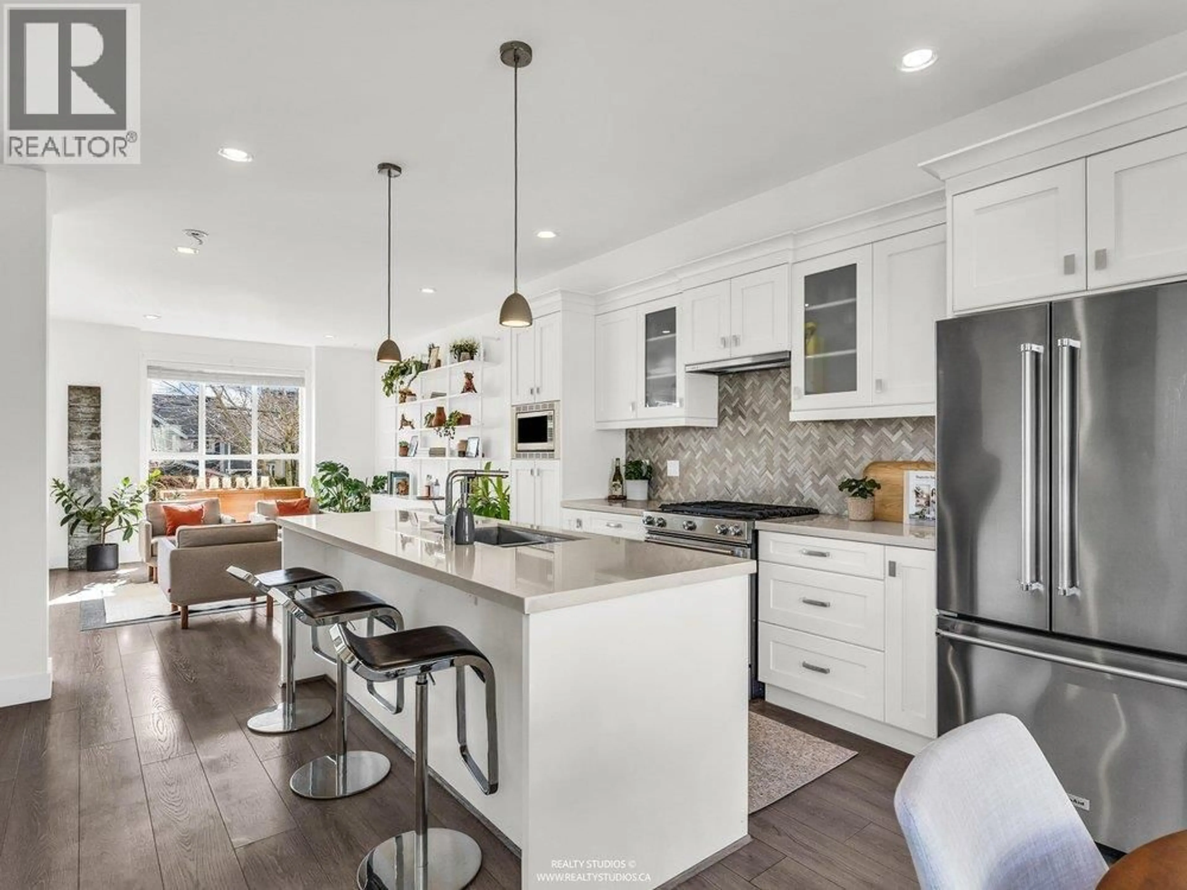 Open concept kitchen, ceramic/tile floor for 12 - 4949 47A AVENUE, Ladner British Columbia V4K1T6