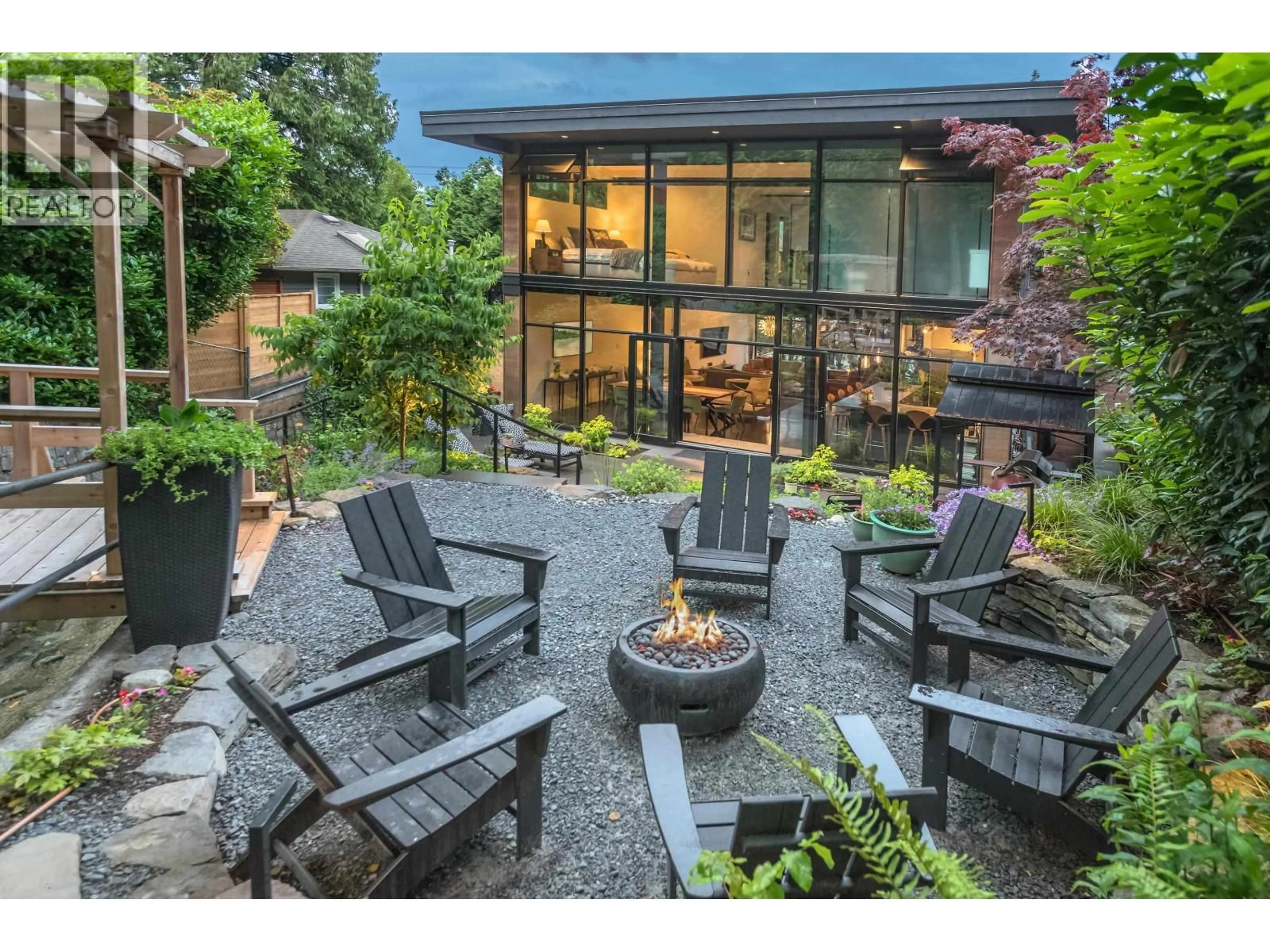 Patio, street for 1777 DEEP COVE ROAD, North Vancouver British Columbia V7G1S4