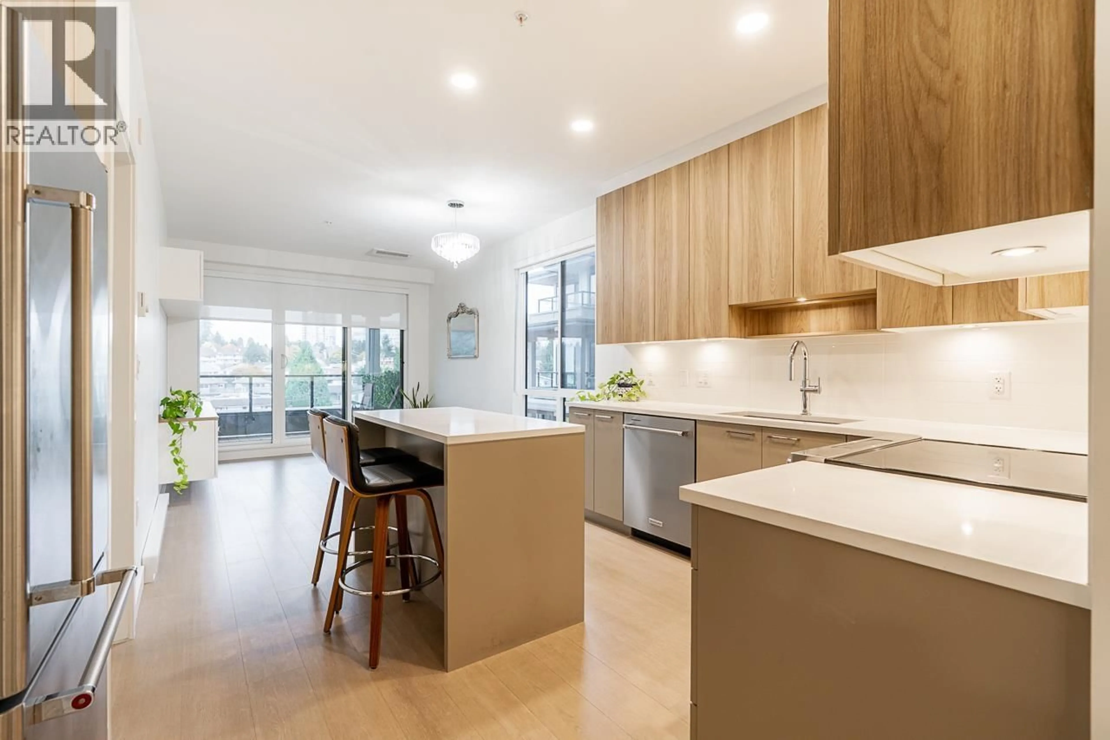 Open concept kitchen, unknown for 523 - 7599 15TH STREET, Burnaby British Columbia V3N0H9