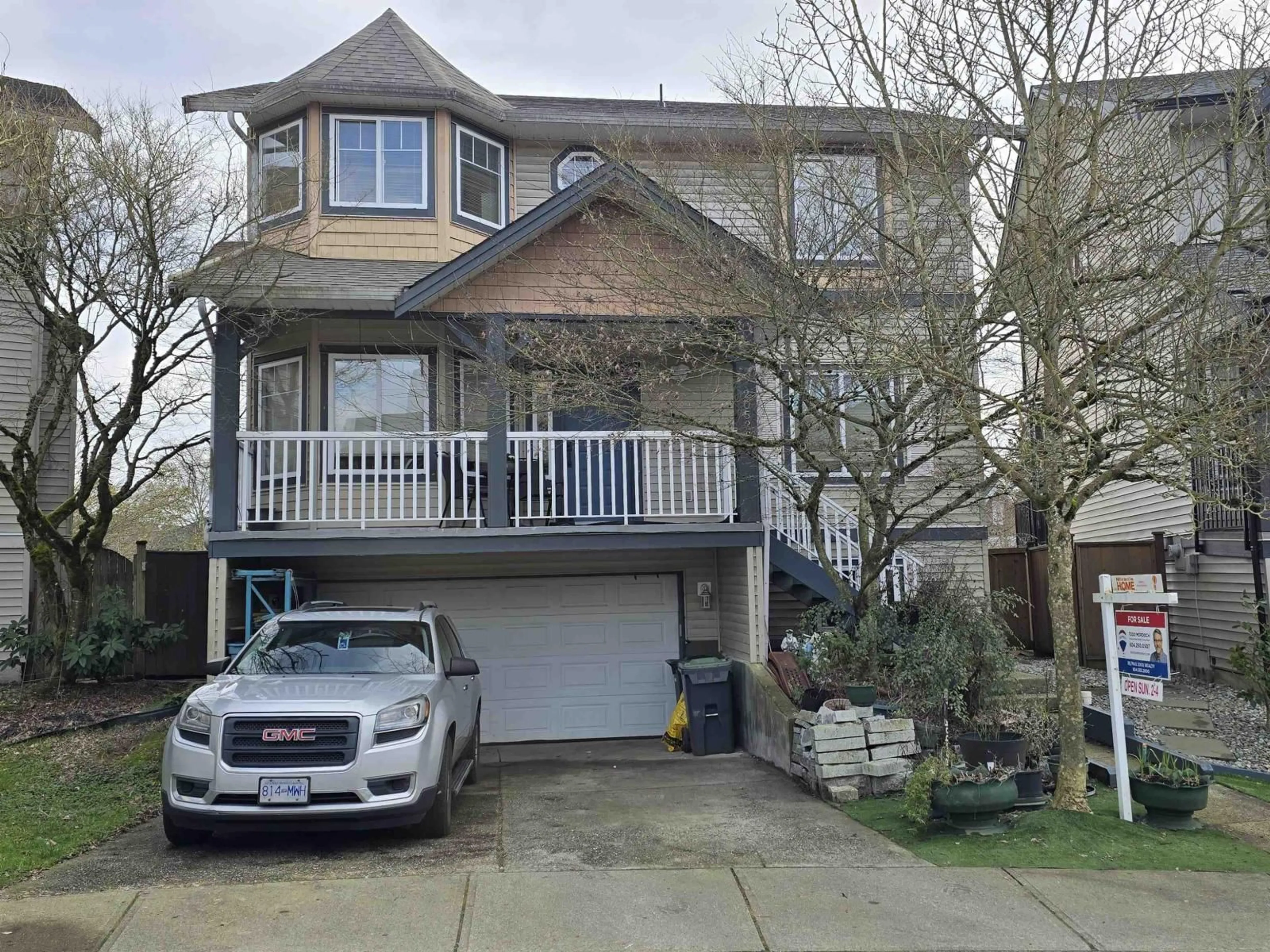 Unknown for 20526 66A AVENUE, Langley British Columbia V2Y2X8