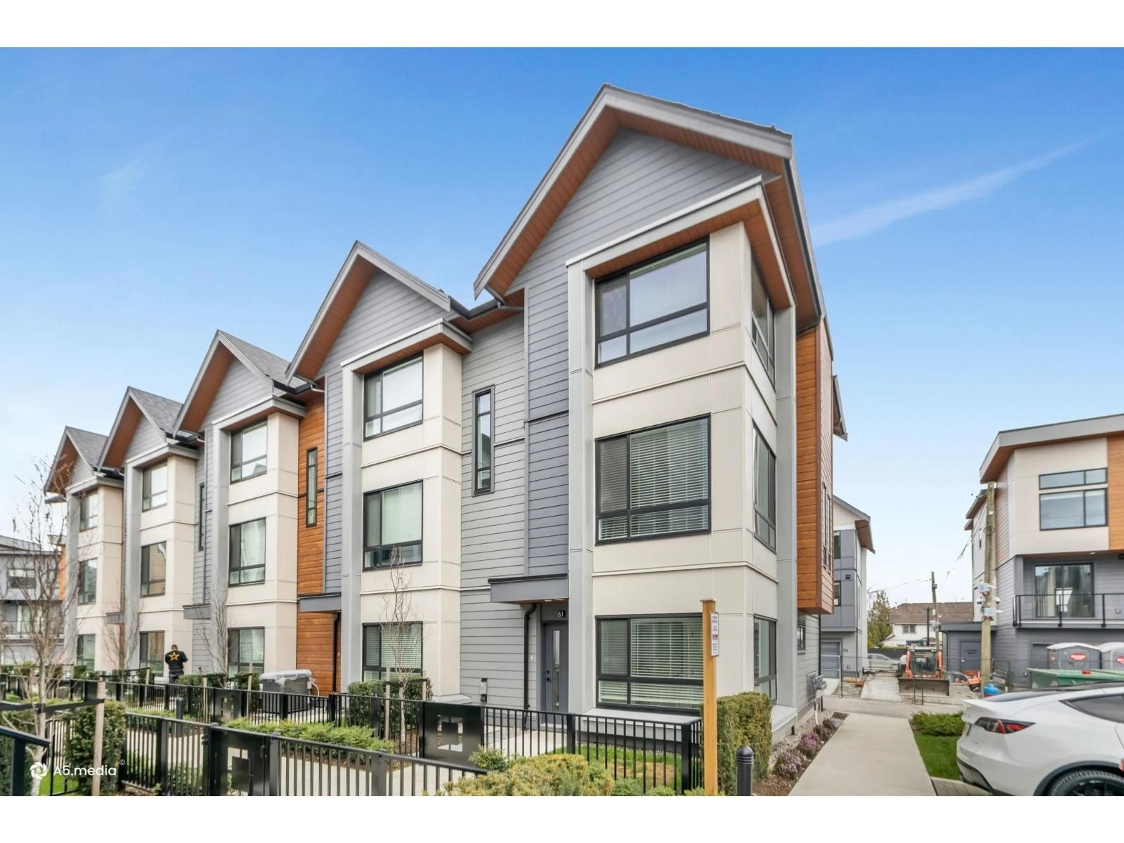 Unknown for 61 - 30530 CARDINAL AVENUE, Abbotsford British Columbia V2T0L5