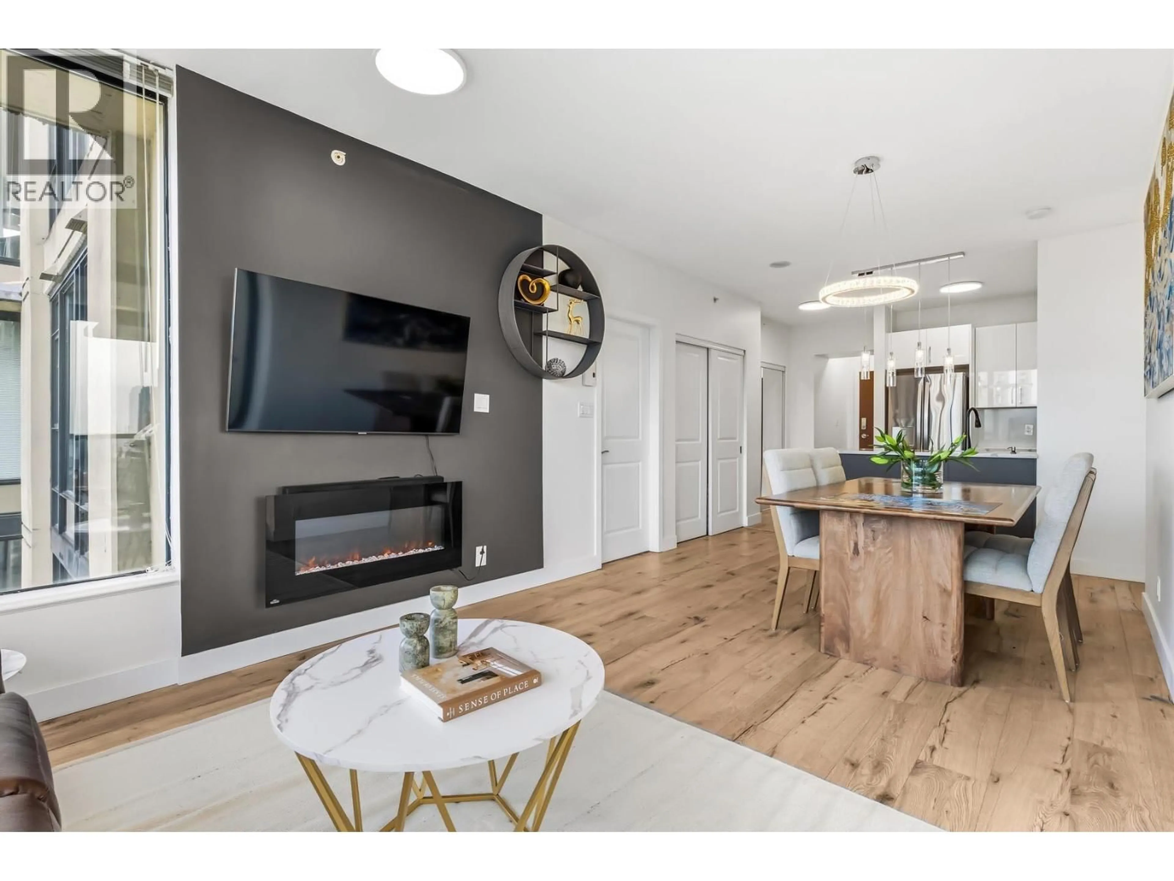 Unknown for 1701 - 15 ROYAL AVENUE, New Westminster British Columbia V3L0A9