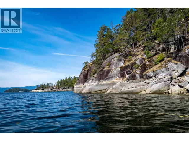 LOT D HARDY ISLAND, Pender Harbour 4