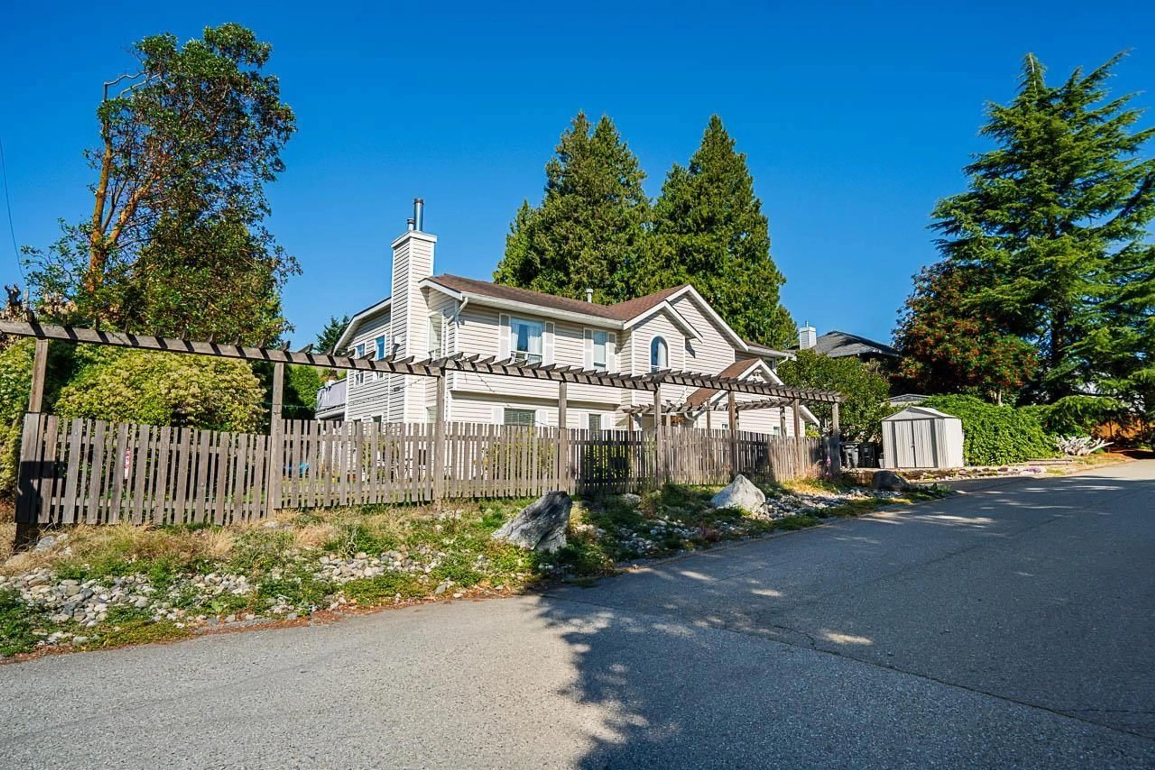 A pic from outside/outdoor area/front of a property/back of a property/a pic from drone, street for 16143 9 AVENUE, Surrey British Columbia V4A8R4